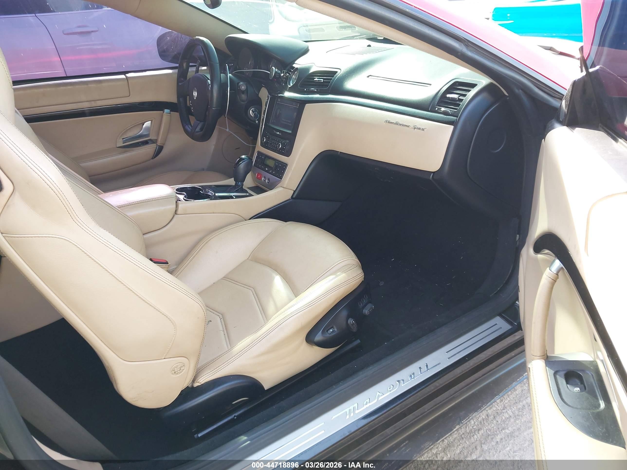 2013 Maserati Granturismo Mc/sport Red vin: ZAM45VLAXD0073219