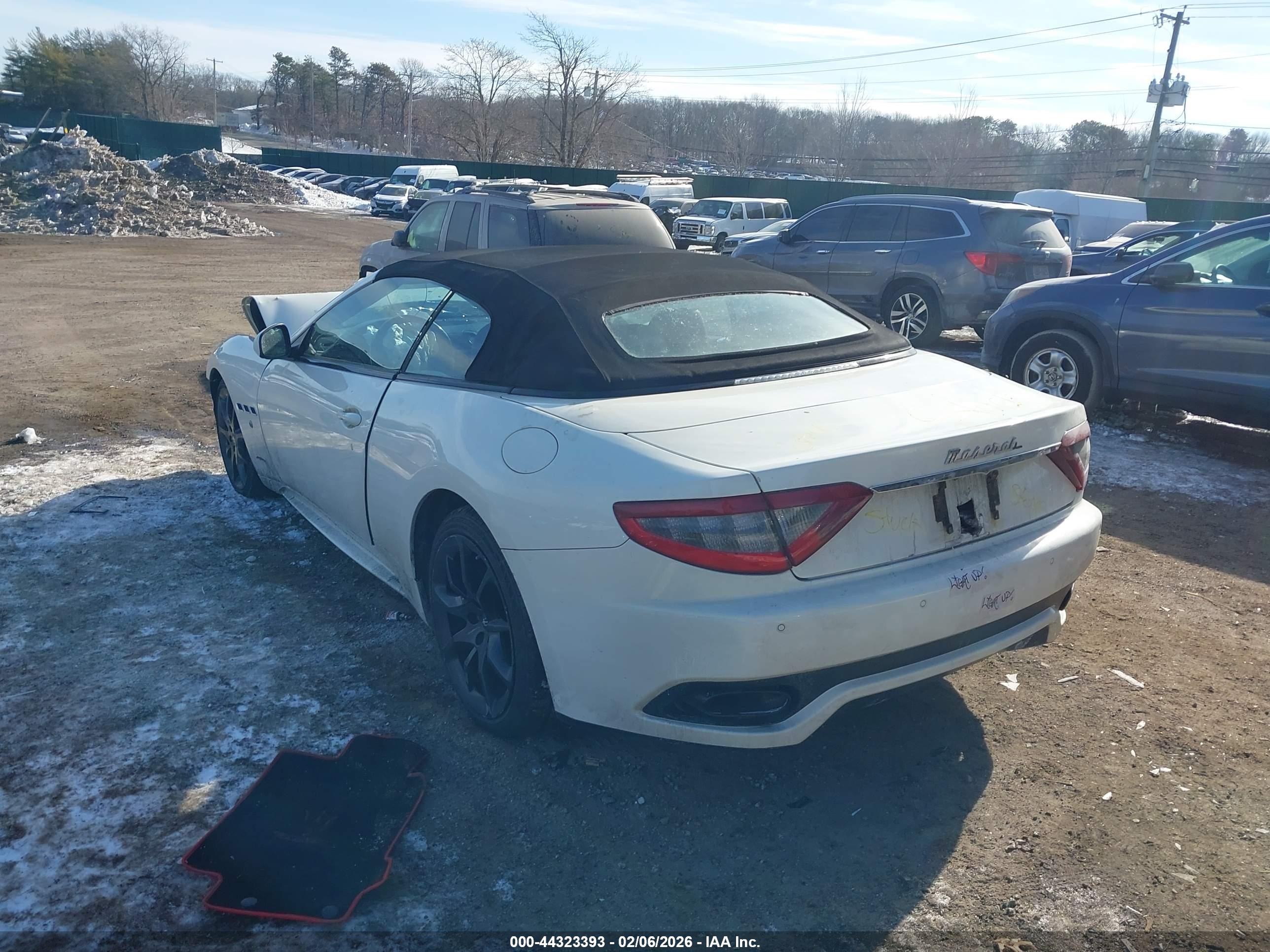 2013 Maserati Granturismo Sport White vin: ZAM45VMA3D0068586
