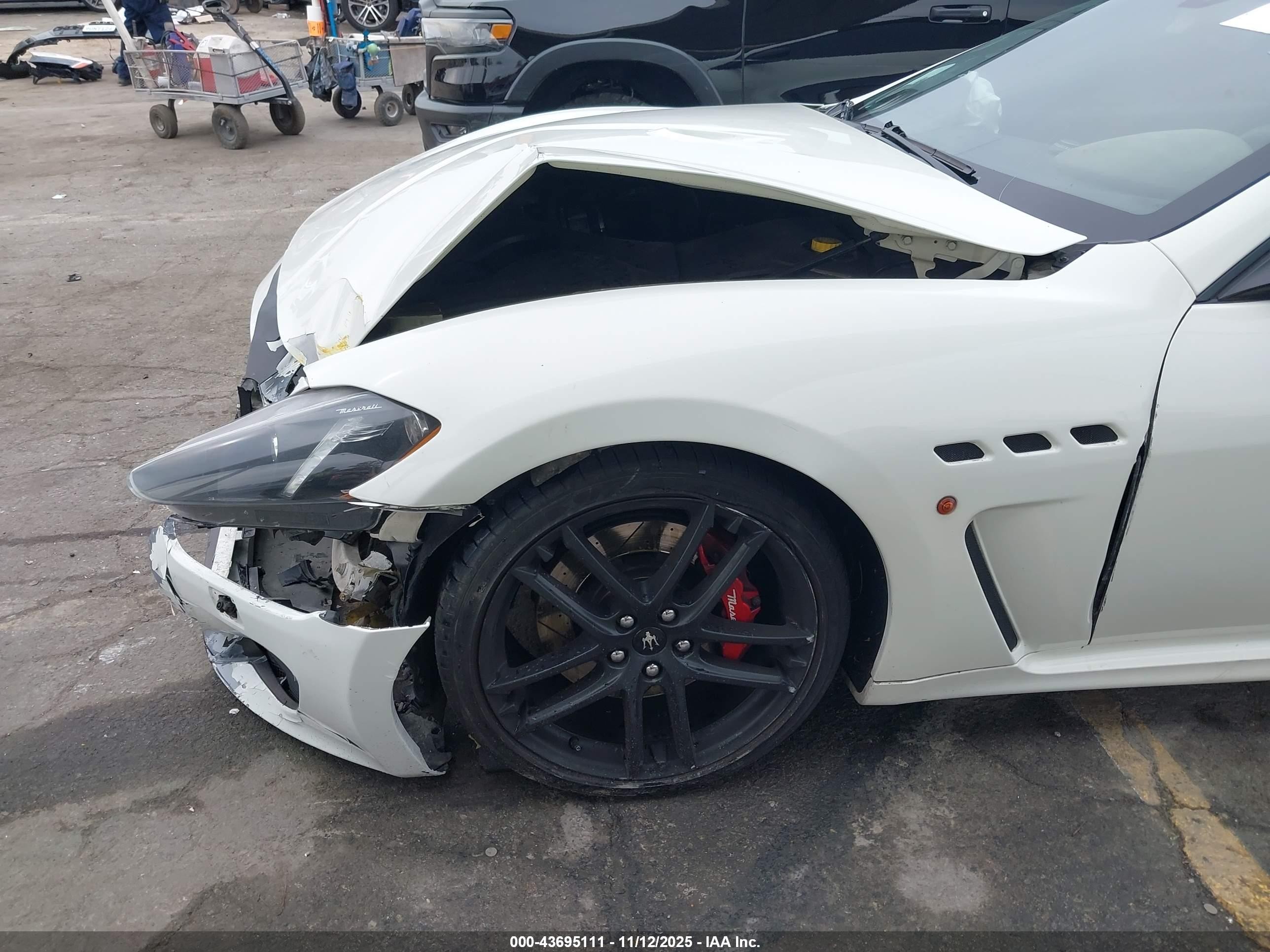 2013 Maserati Granturismo Sport White vin: ZAM45VMA4D0070945