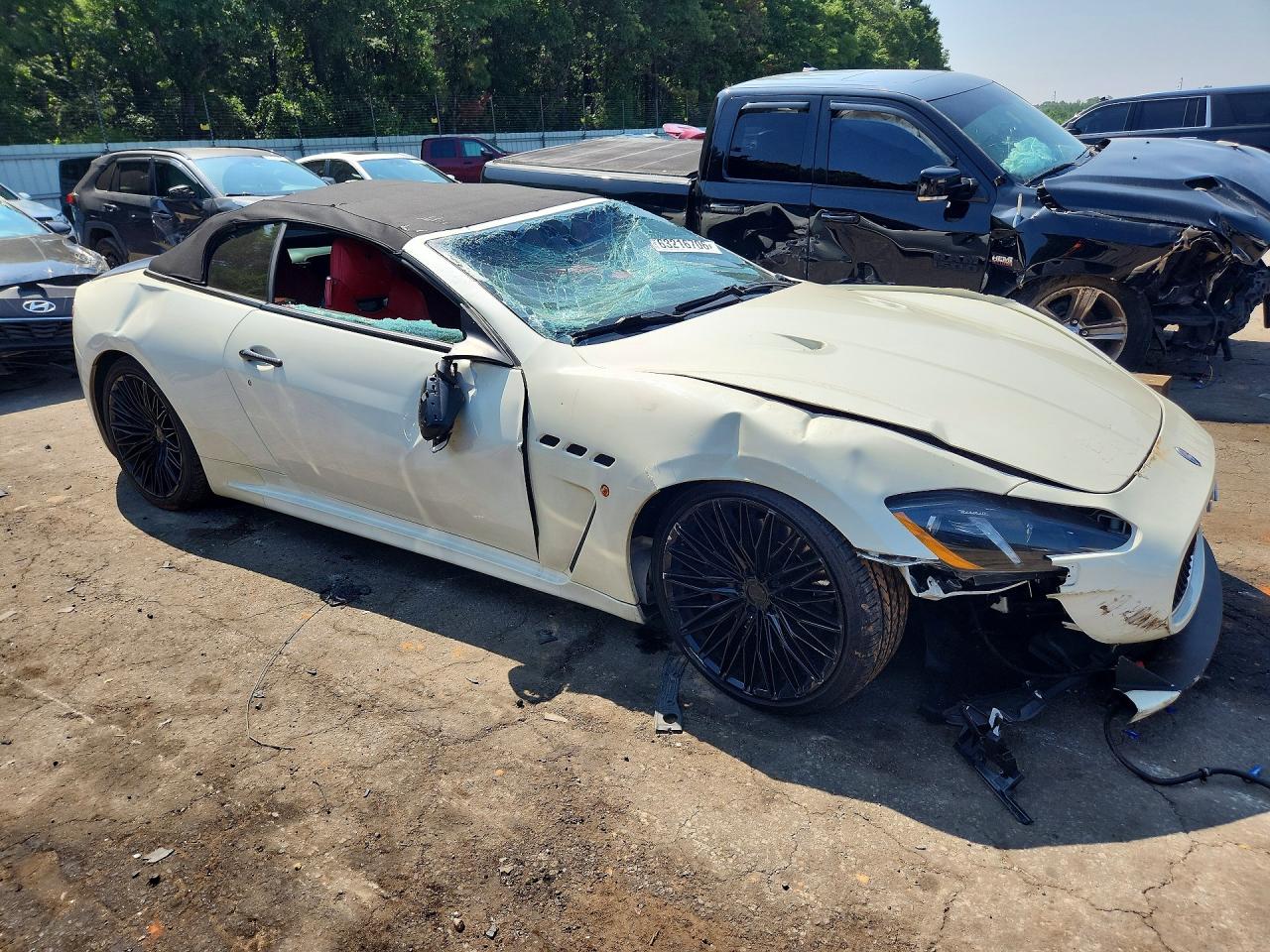 2013 Maserati Granturismo S White vin: ZAM45VMA5D0076043