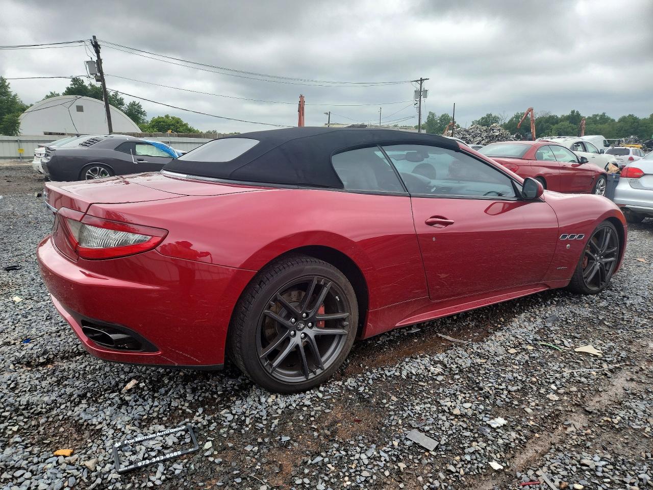 2014 Maserati Granturismo S Red vin: ZAM45VMA9E0109448