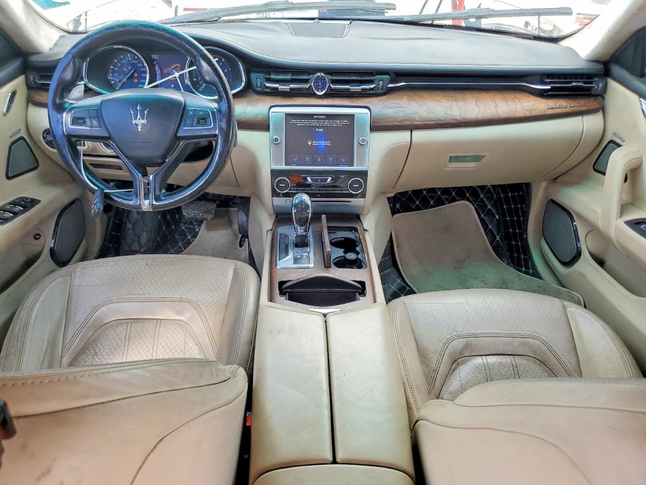 2014 Maserati Quattroporte Gts Cream vin: ZAM56PPA9E1072890