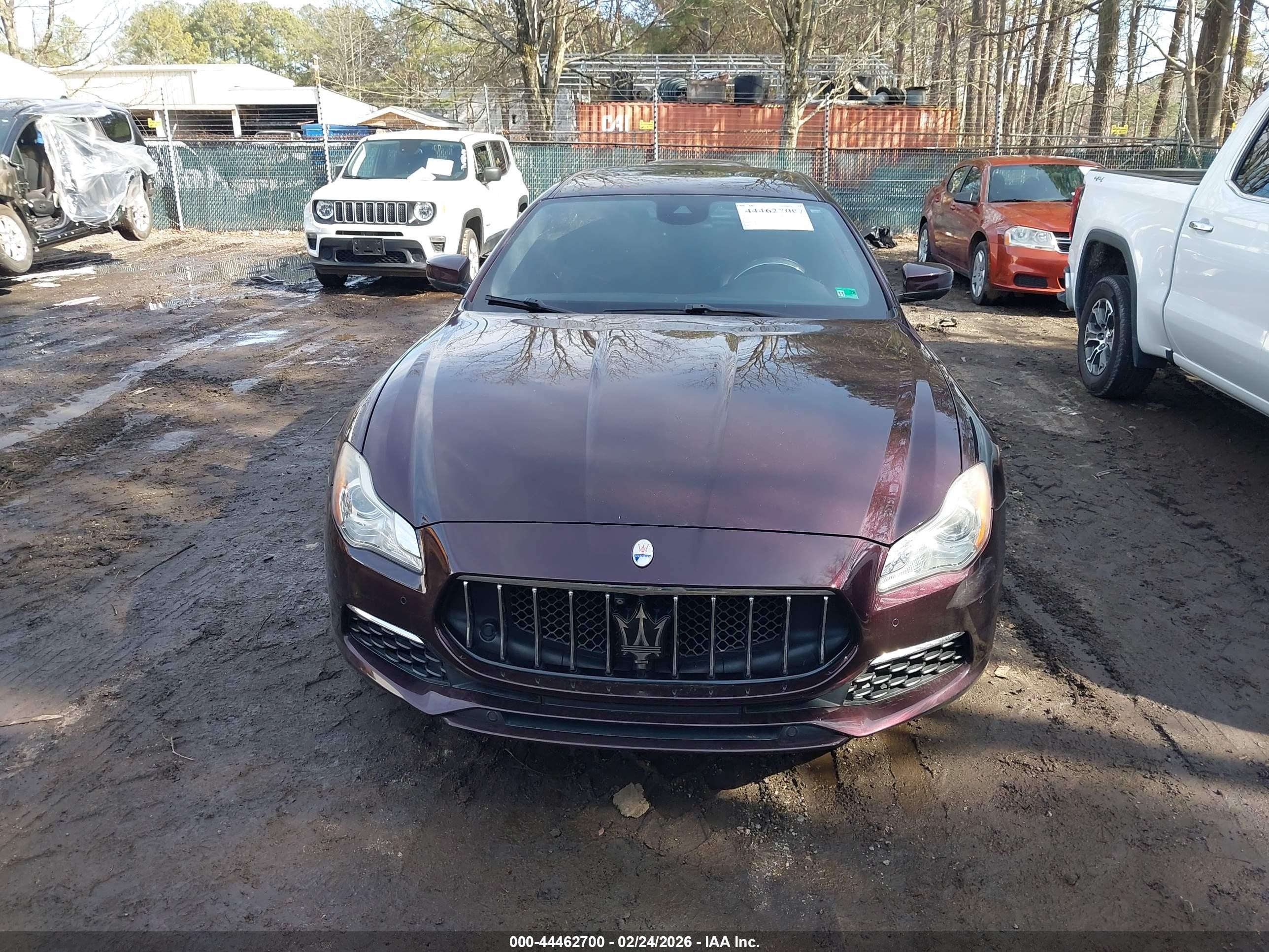 2017 Maserati Quattroporte S Granlusso Maroon vin: ZAM56RPL8H1226474
