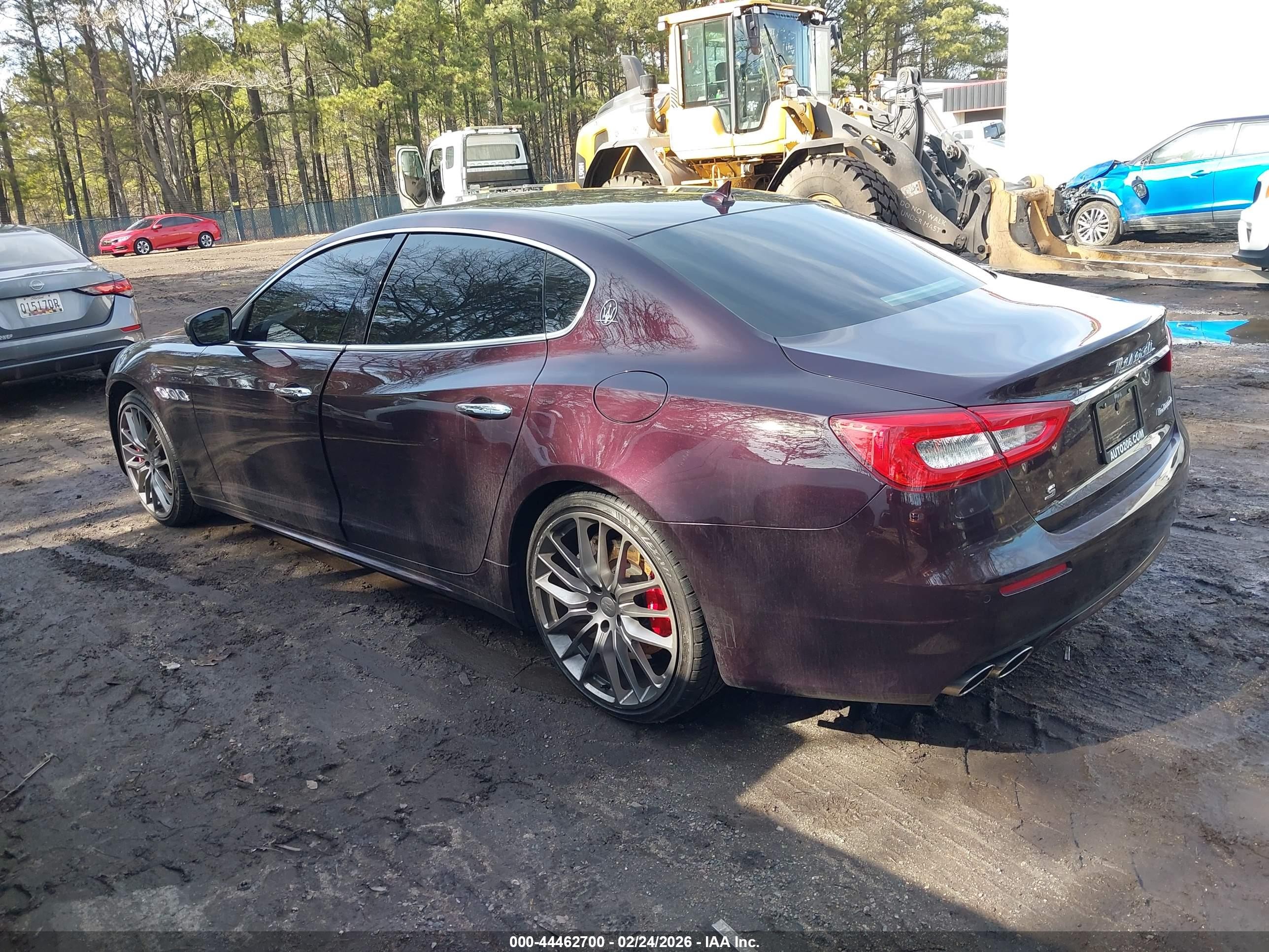 2017 Maserati Quattroporte S Granlusso Maroon vin: ZAM56RPL8H1226474