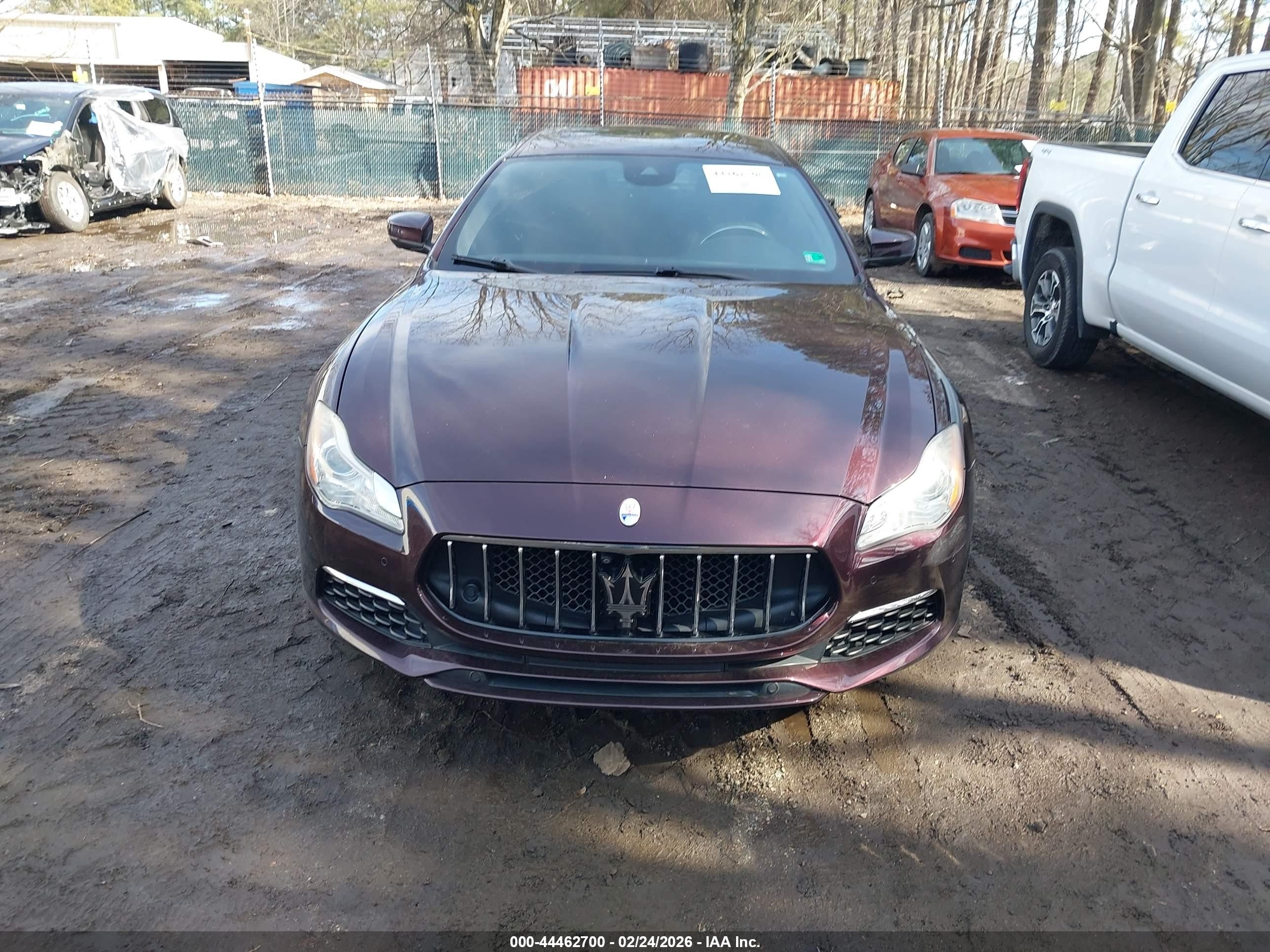 2017 Maserati Quattroporte S Granlusso Maroon vin: ZAM56RPL8H1226474