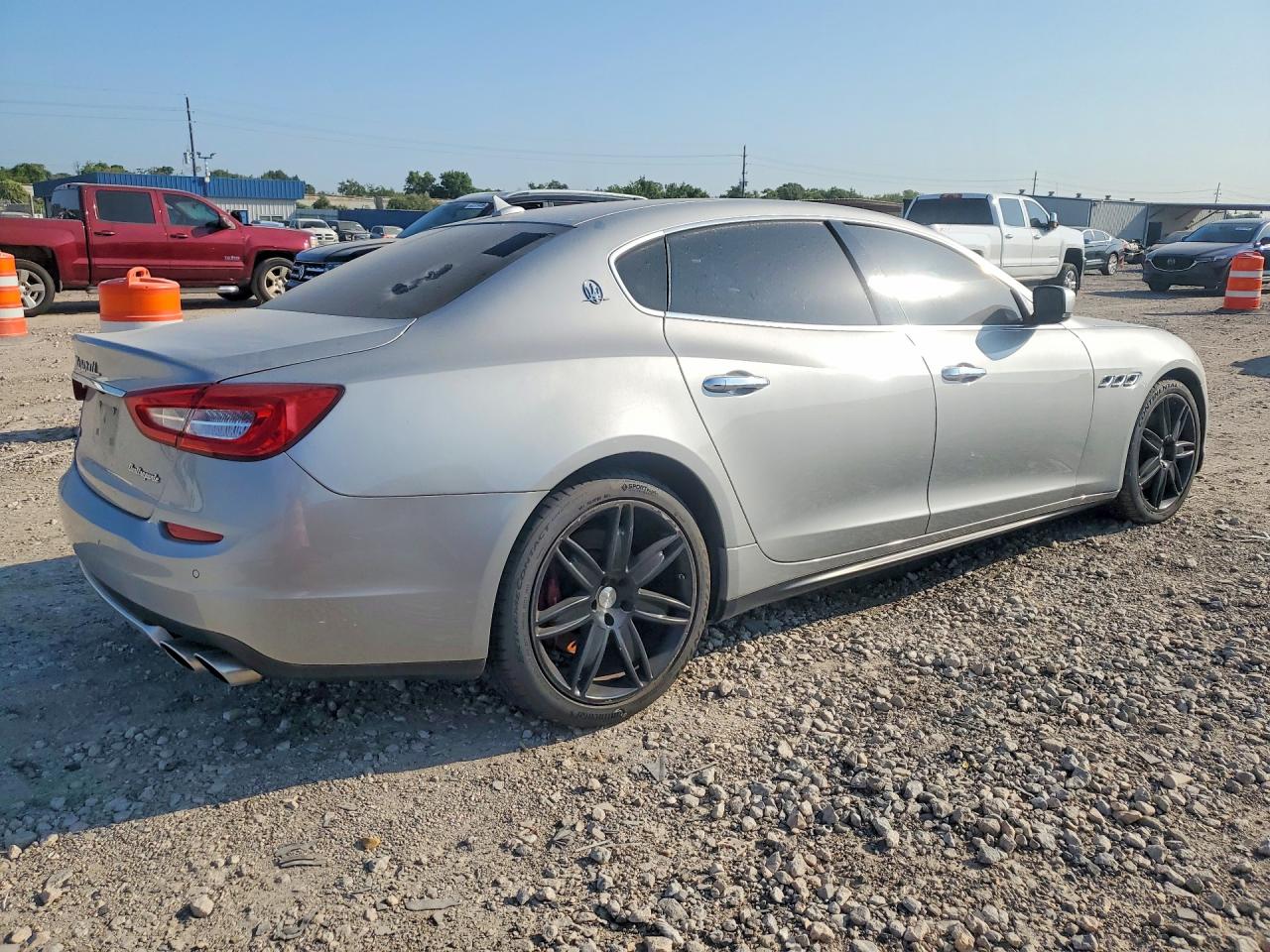 2014 Maserati Quattroporte S Silver vin: ZAM56RRA2E1078183