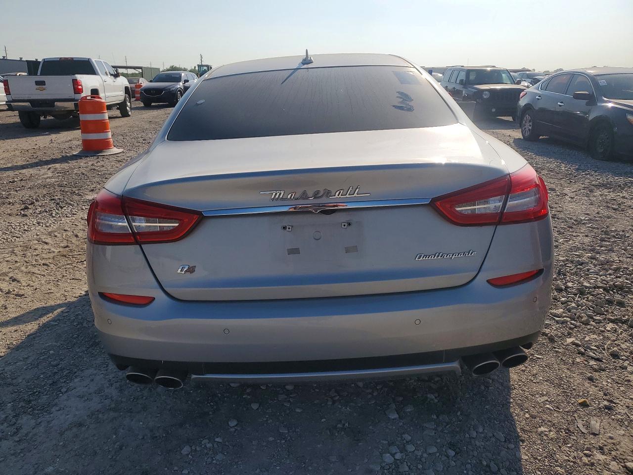 2014 Maserati Quattroporte S Silver vin: ZAM56RRA2E1078183