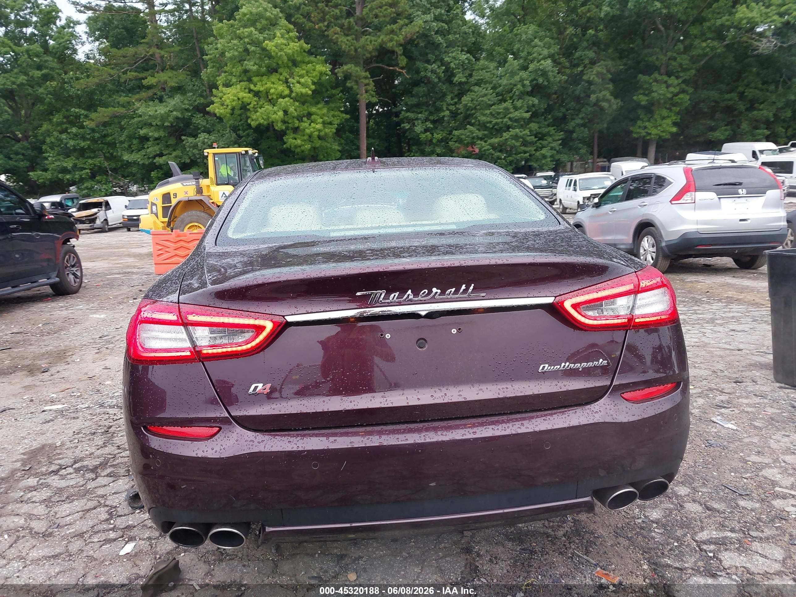 2014 Maserati Quattroporte S Q4 Burgundy vin: ZAM56RRA3E1122031