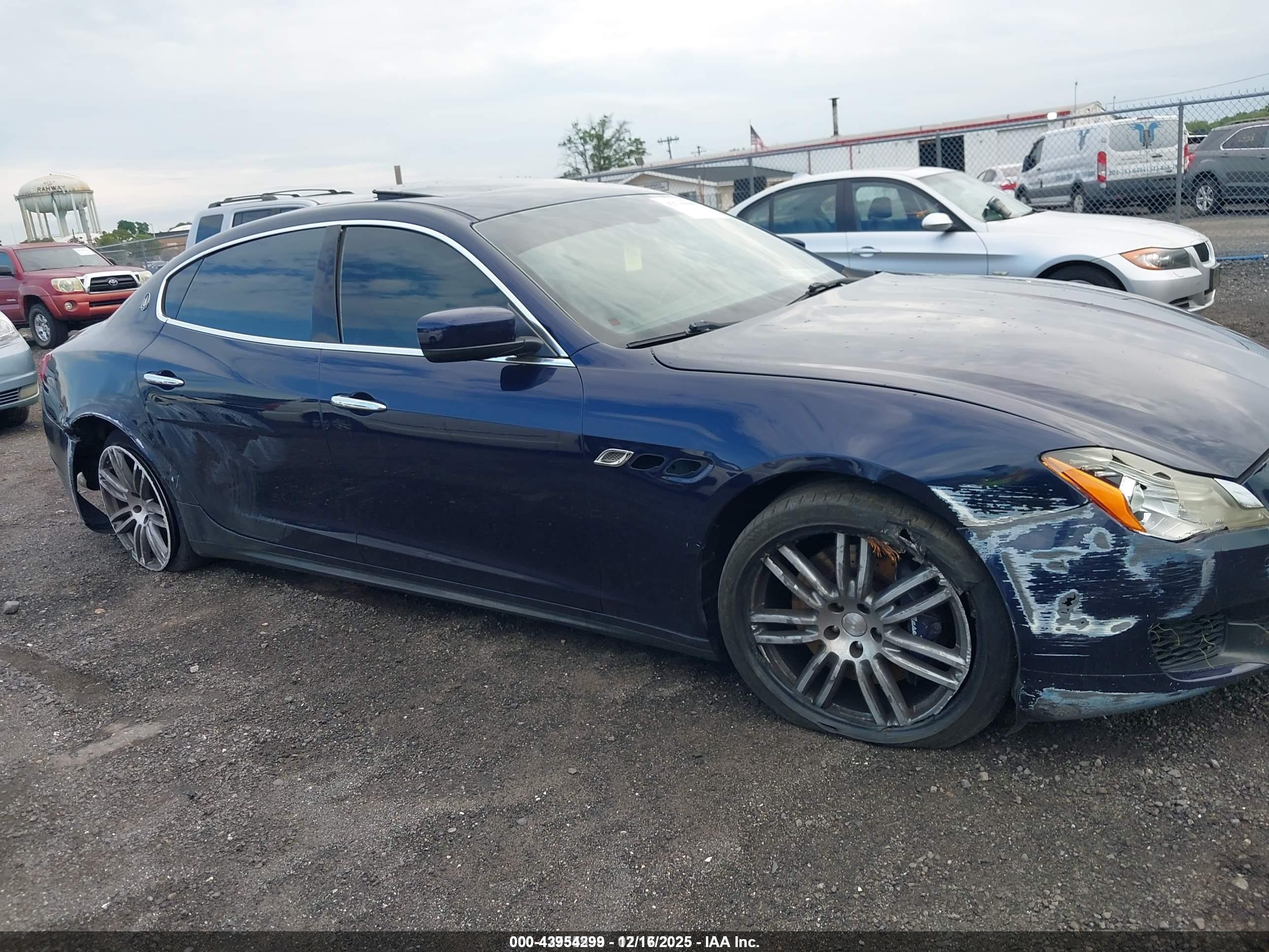 2014 Maserati Quattroporte S Q4 Синий vin: ZAM56RRA5E1108776