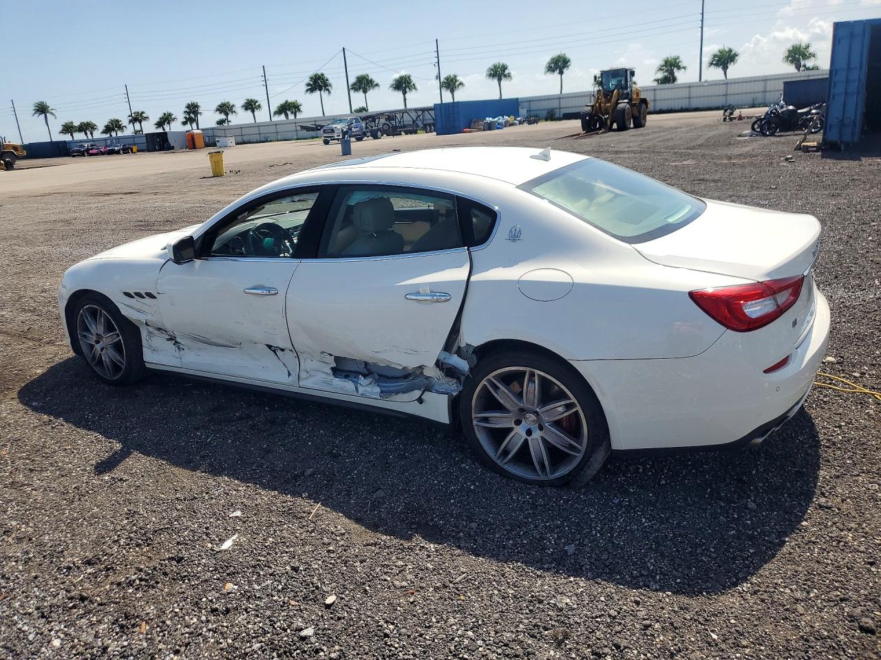 2015 Maserati Quattroporte S White vin: ZAM56RRA5F1129662