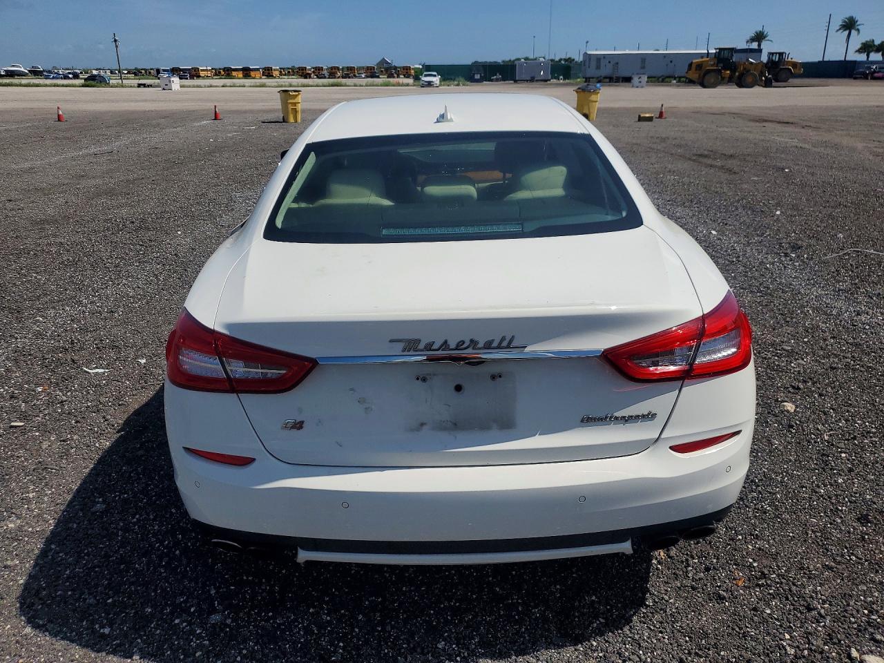 2015 Maserati Quattroporte S White vin: ZAM56RRA5F1129662