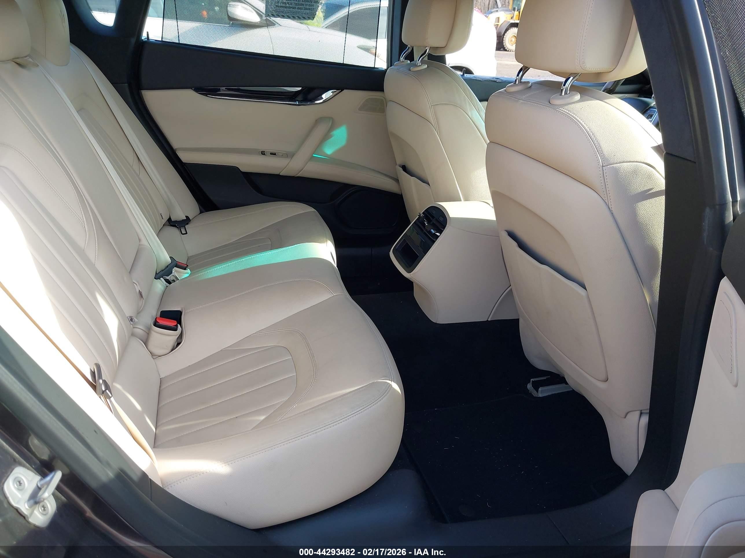 2015 Maserati Quattroporte S Q4 Серый vin: ZAM56RRA5F1134263
