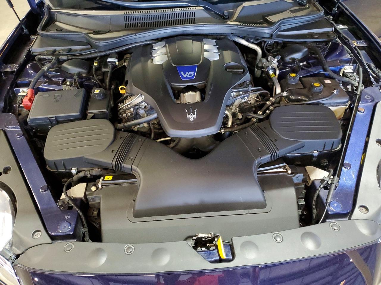 2014 Maserati Quattroporte S Blue vin: ZAM56RRA6E1089705