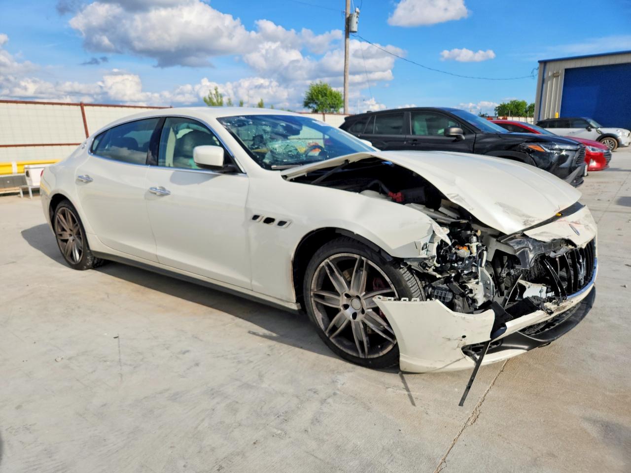 2015 Maserati Quattroporte S White vin: ZAM56RRA7F1151162