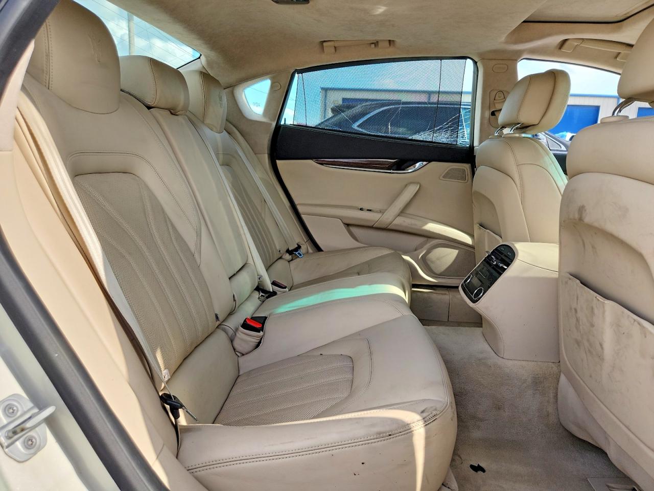 2015 Maserati Quattroporte S White vin: ZAM56RRA7F1151162