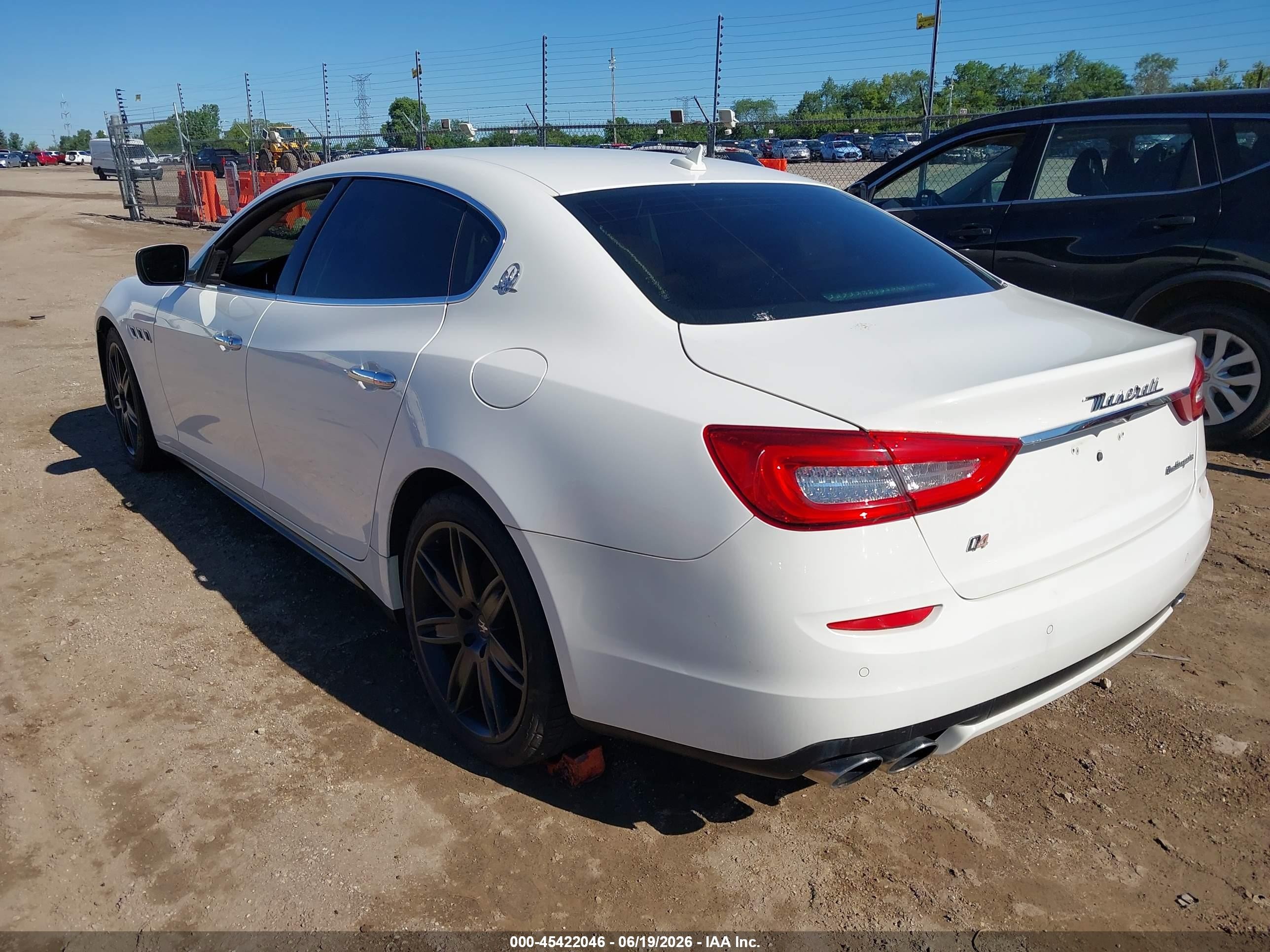 2015 Maserati Quattroporte S Q4 White vin: ZAM56RRA8F1142101
