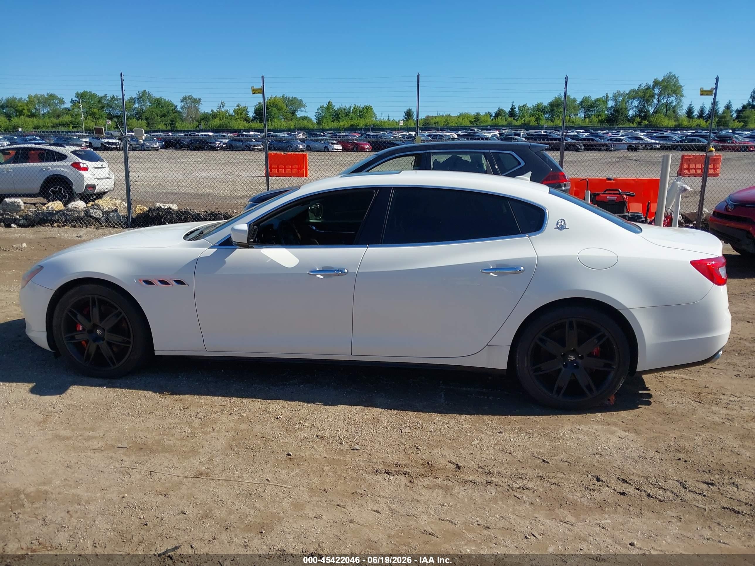 2015 Maserati Quattroporte S Q4 White vin: ZAM56RRA8F1142101