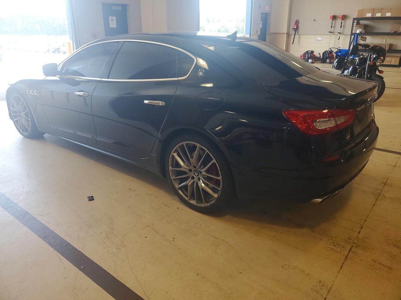 2015 Maserati Quattroporte S Black vin: ZAM56RRA8F1142423