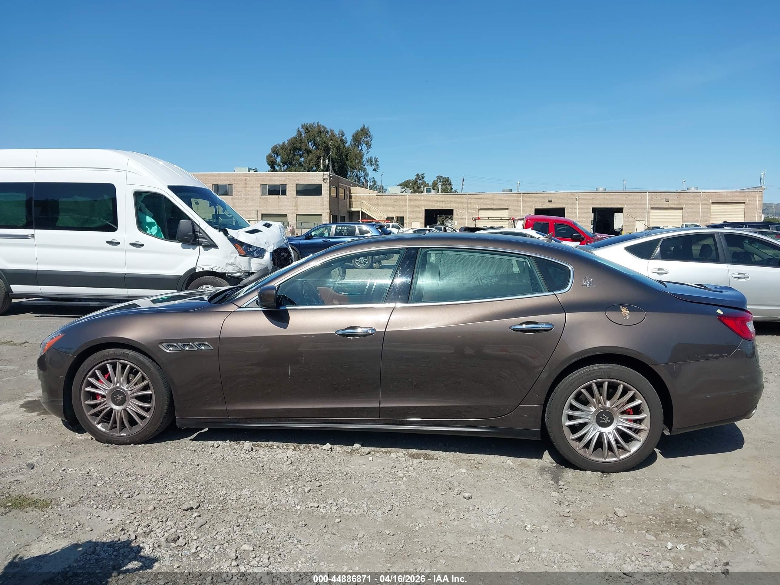 2015 Maserati Quattroporte S Q4 Brown vin: ZAM56RRA8F1153535