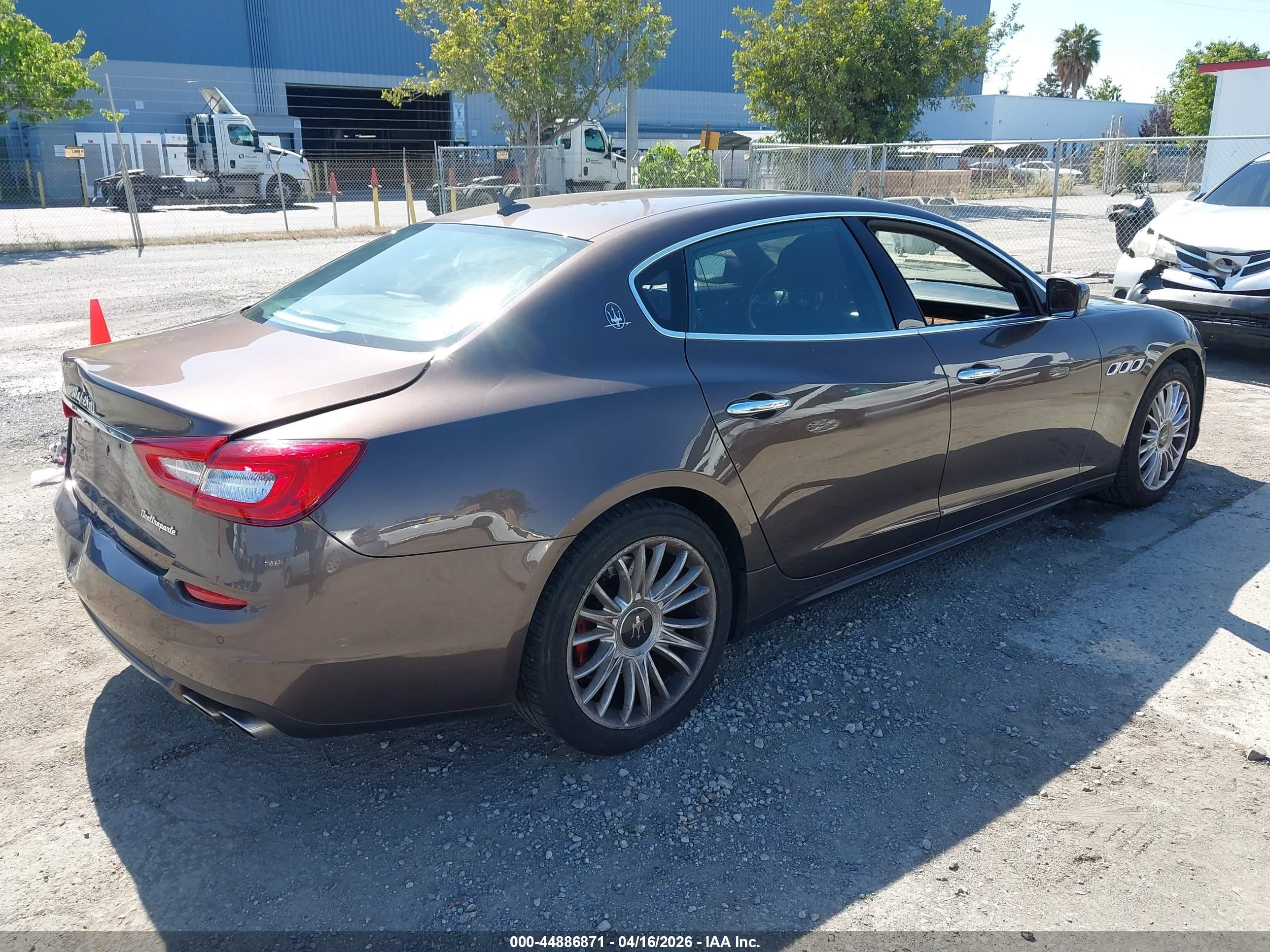 2015 Maserati Quattroporte S Q4 Brown vin: ZAM56RRA8F1153535