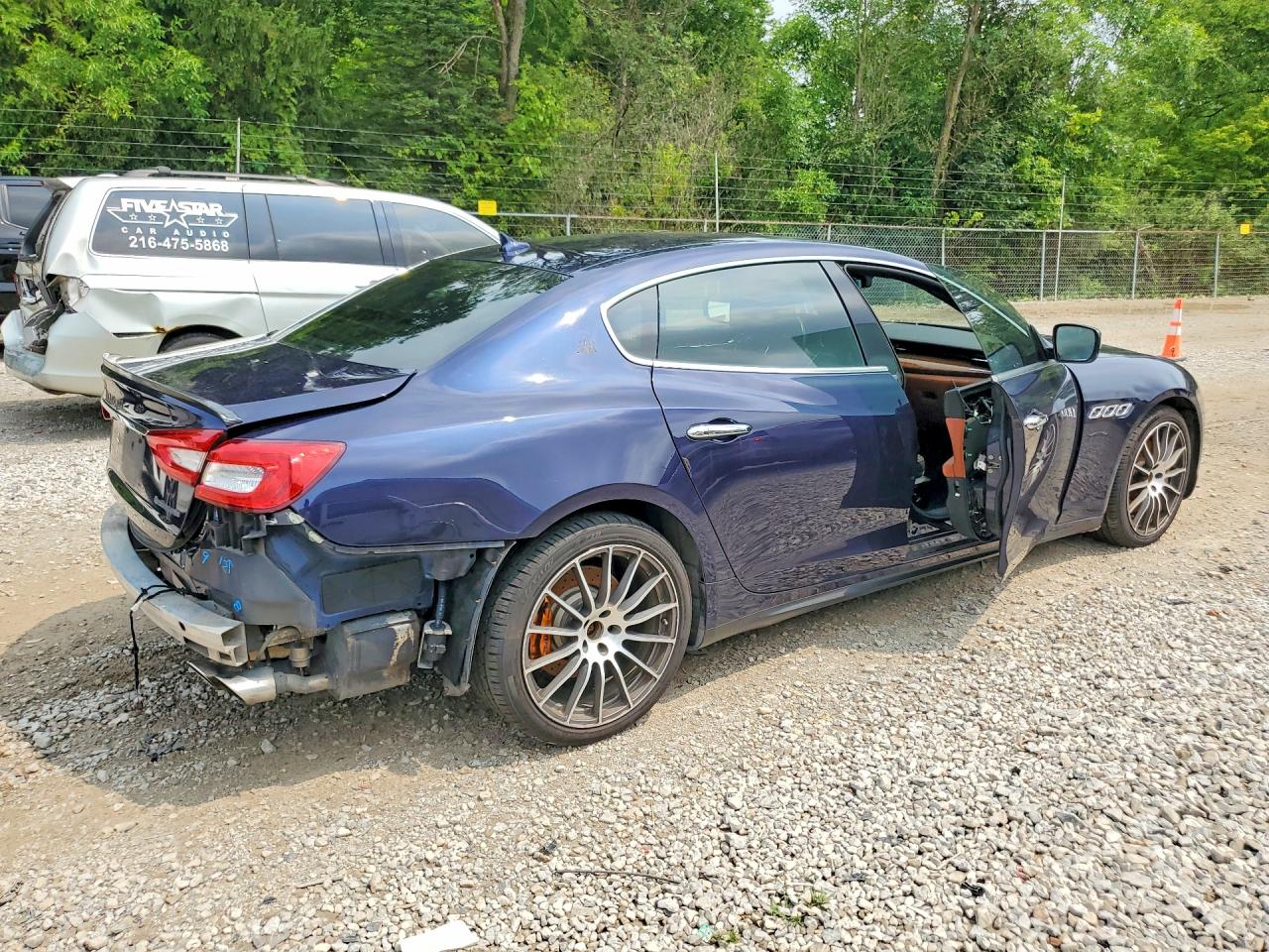 2015 Maserati Quattroporte S Blue vin: ZAM56RRA8F1161439