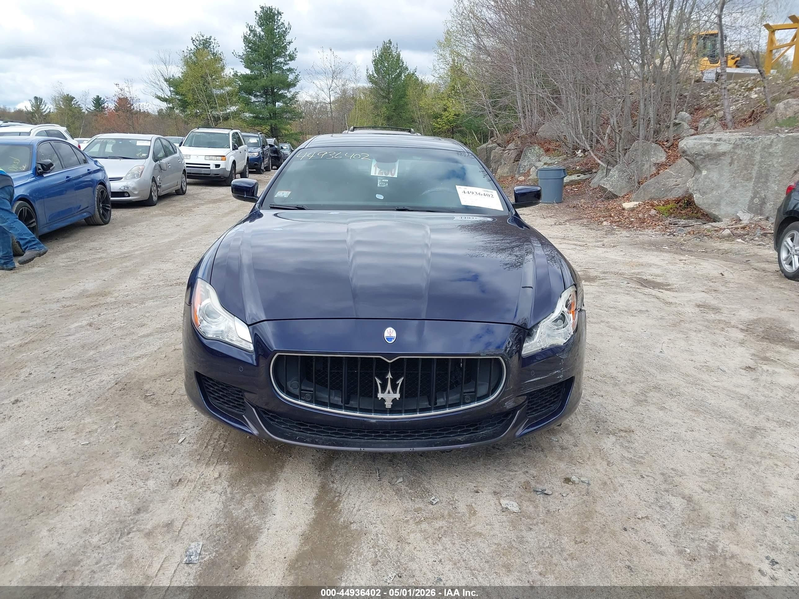 2015 Maserati Quattroporte S Q4 Blue vin: ZAM56RRA9F1150868