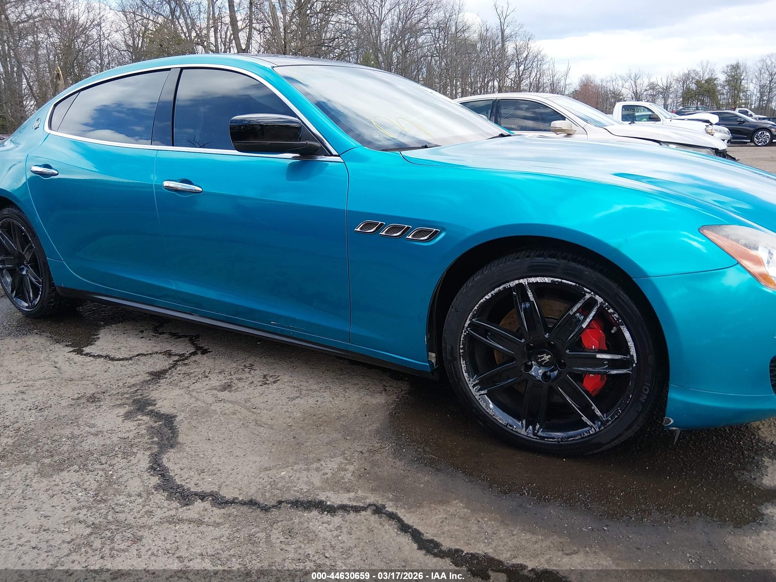 2015 Maserati Quattroporte S Q4 Turquoise vin: ZAM56RRAXF1135828