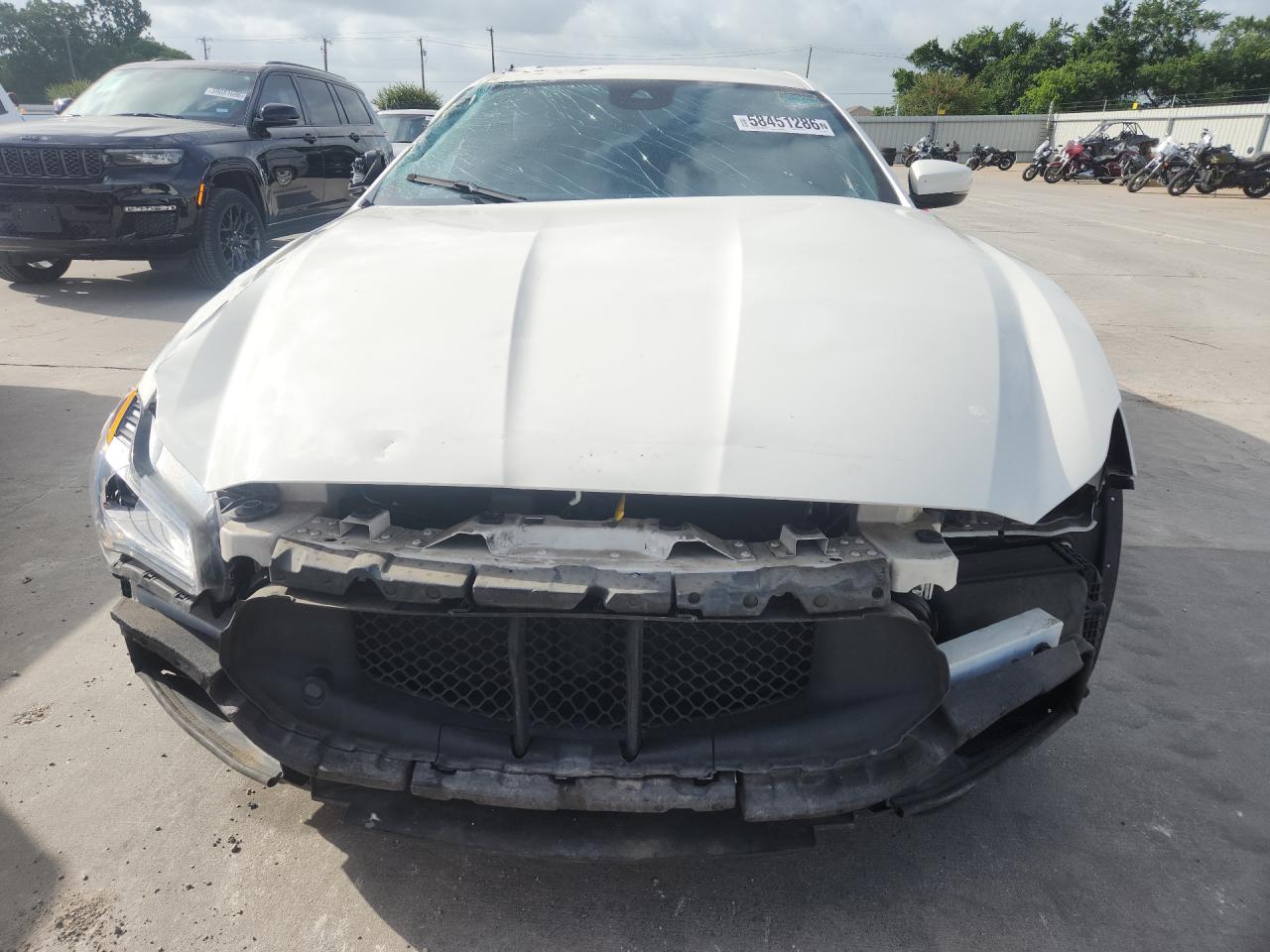 2018 Maserati Quattroporte S White vin: ZAM56YPAXJ1291793