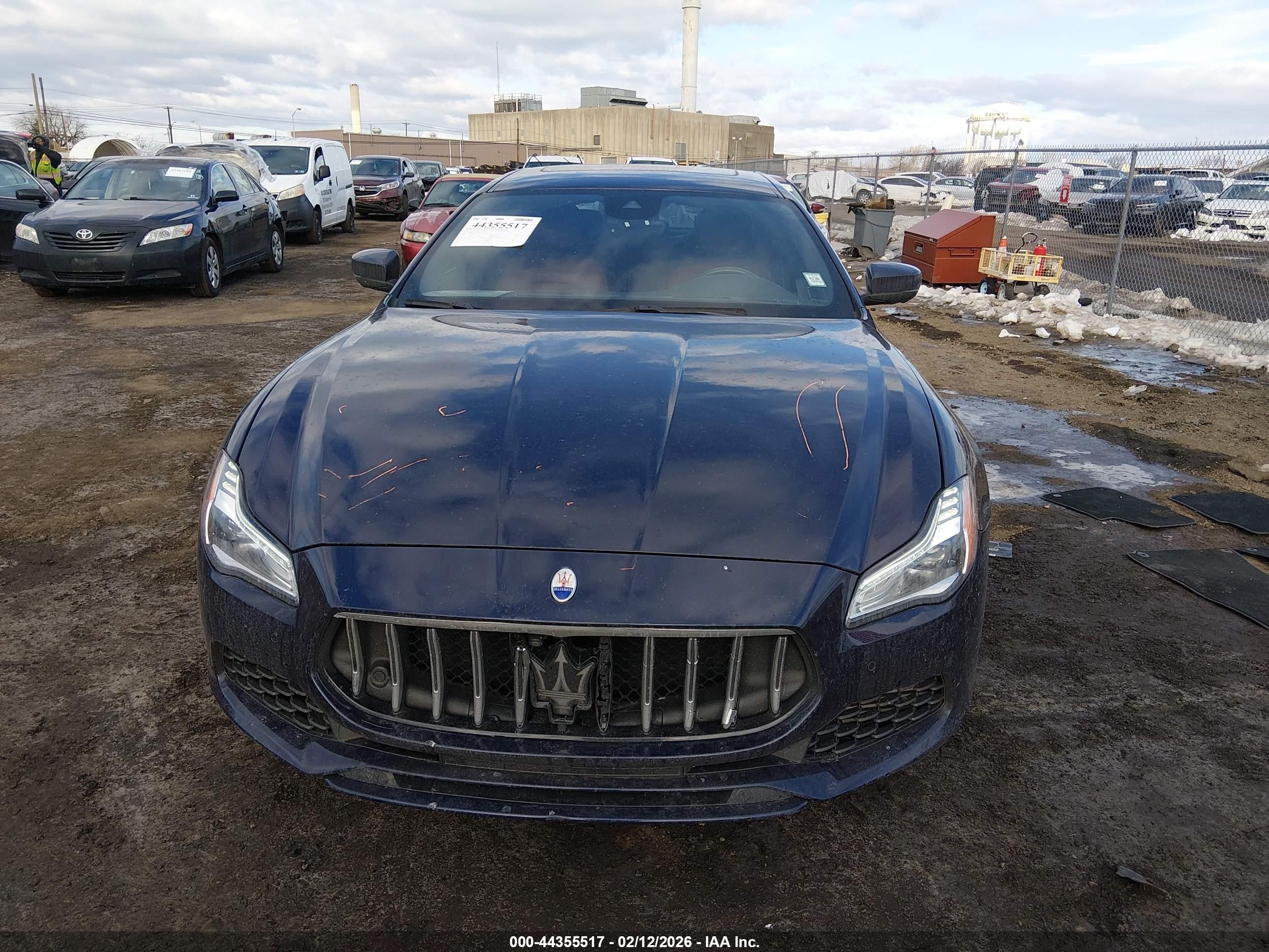 2021 Maserati Quattroporte S Granlusso Blue vin: ZAM56YPL2M1376150