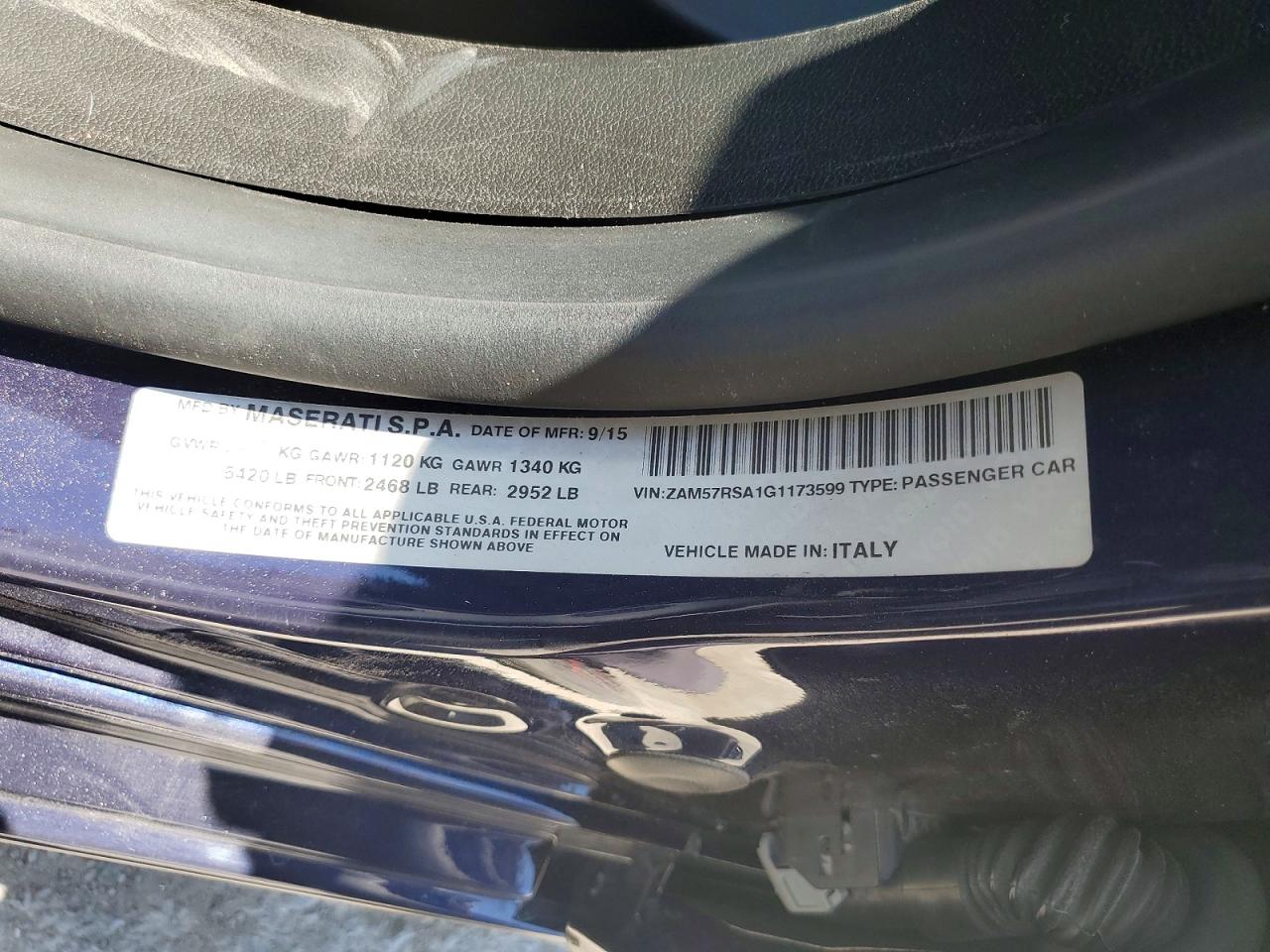 2016 Maserati Ghibli S Blue vin: ZAM57RSA1G1173599