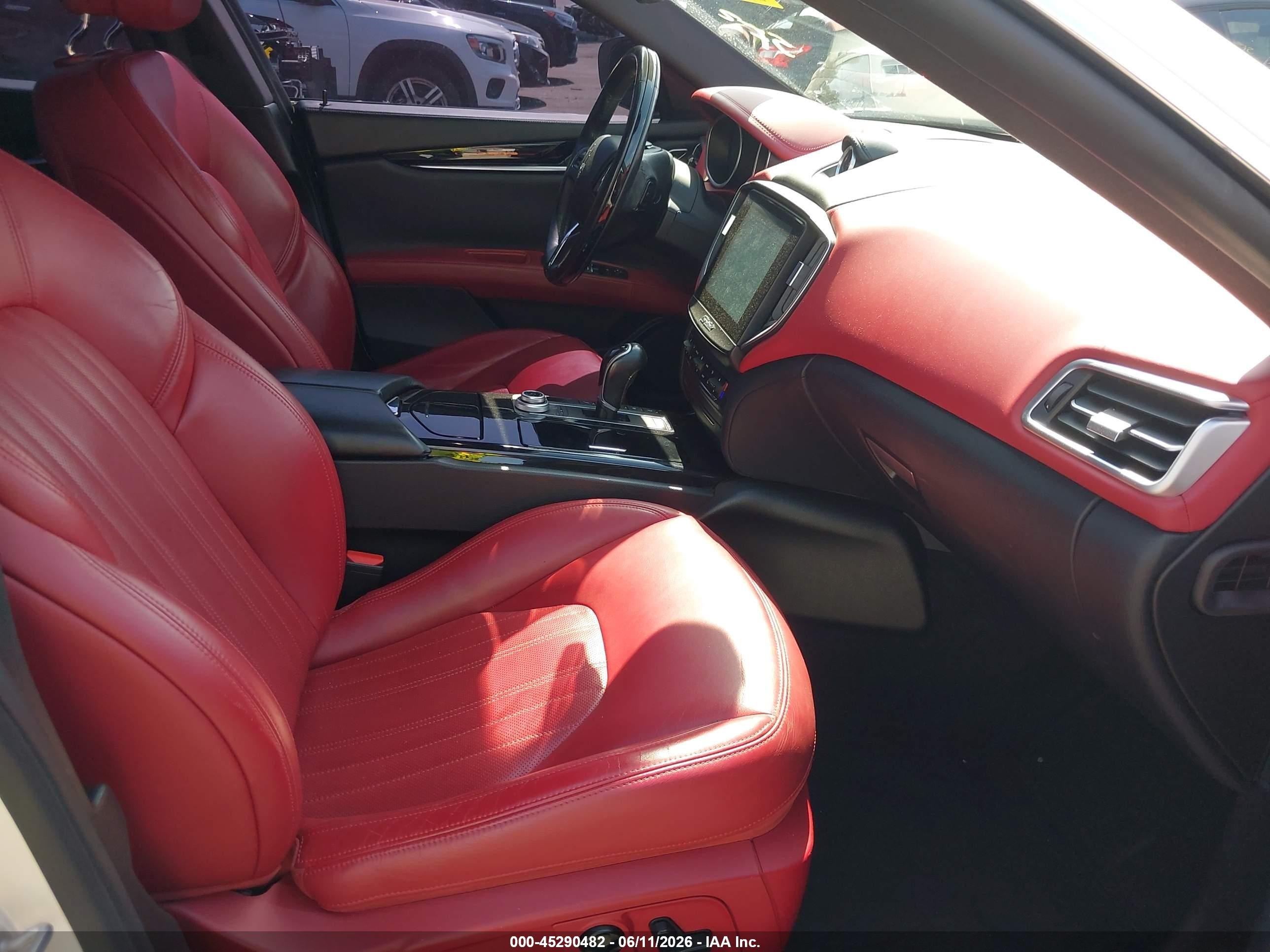 2017 Maserati Ghibli S White vin: ZAM57RSL5H1226517