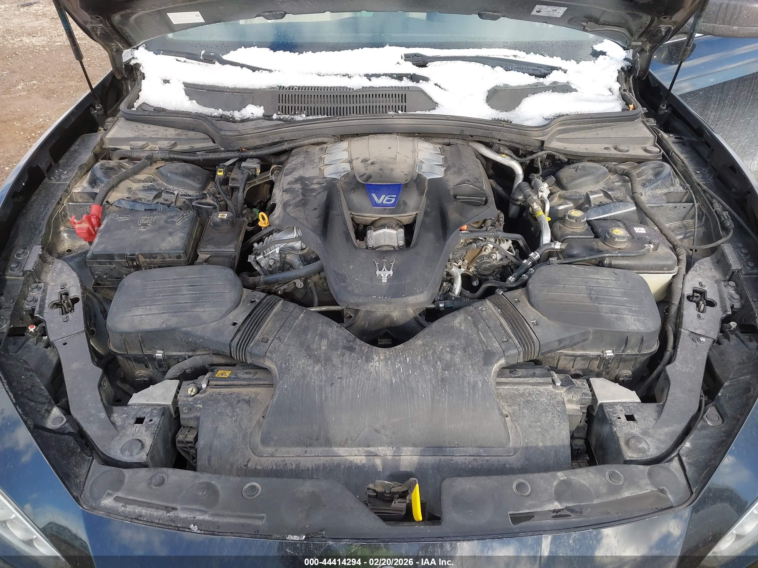 2015 Maserati Ghibli S Q4 Черный vin: ZAM57RTA0F1130028