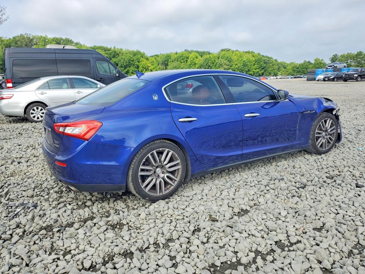 2015 Maserati Ghibli S Blue vin: ZAM57RTA0F1135133