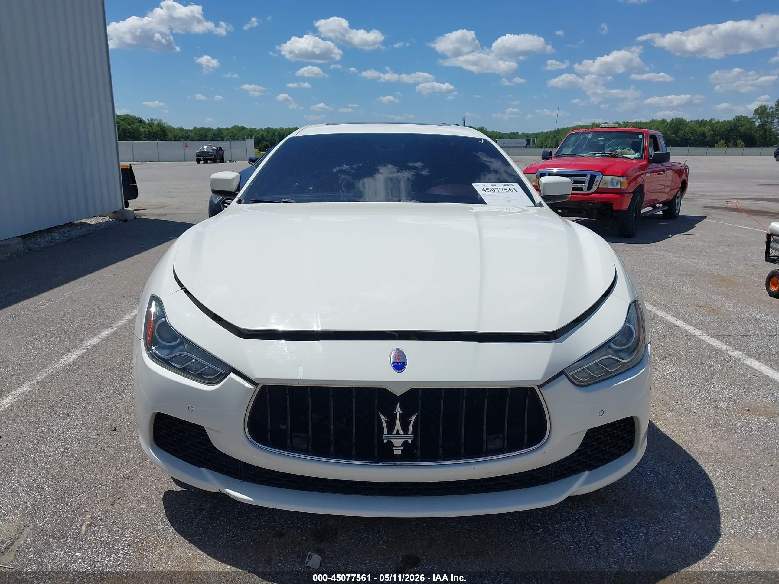 2014 Maserati Ghibli S Q4 Белый vin: ZAM57RTA1E1109736