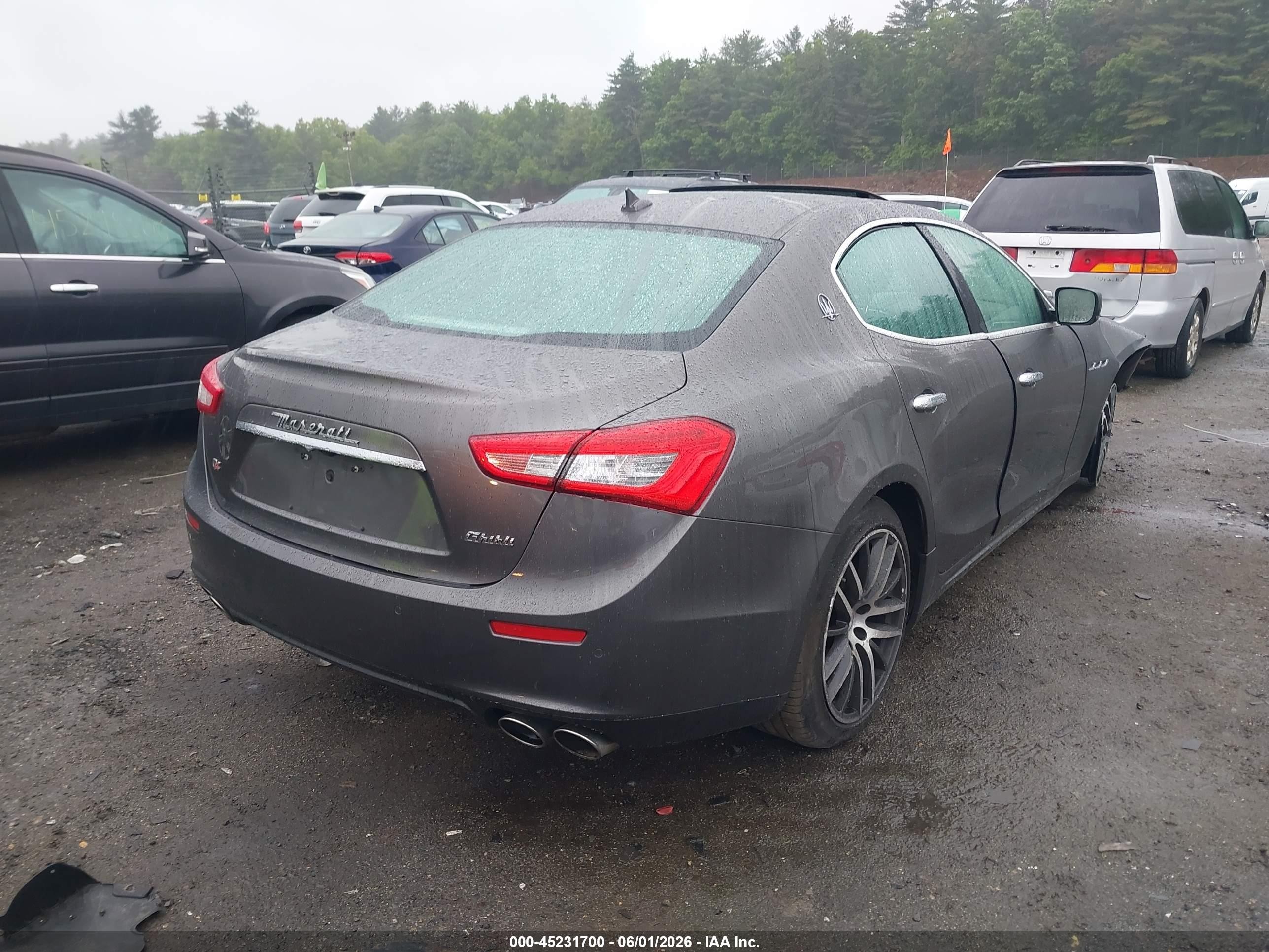 2015 Maserati Ghibli S Q4 Gray vin: ZAM57RTA1F1145203