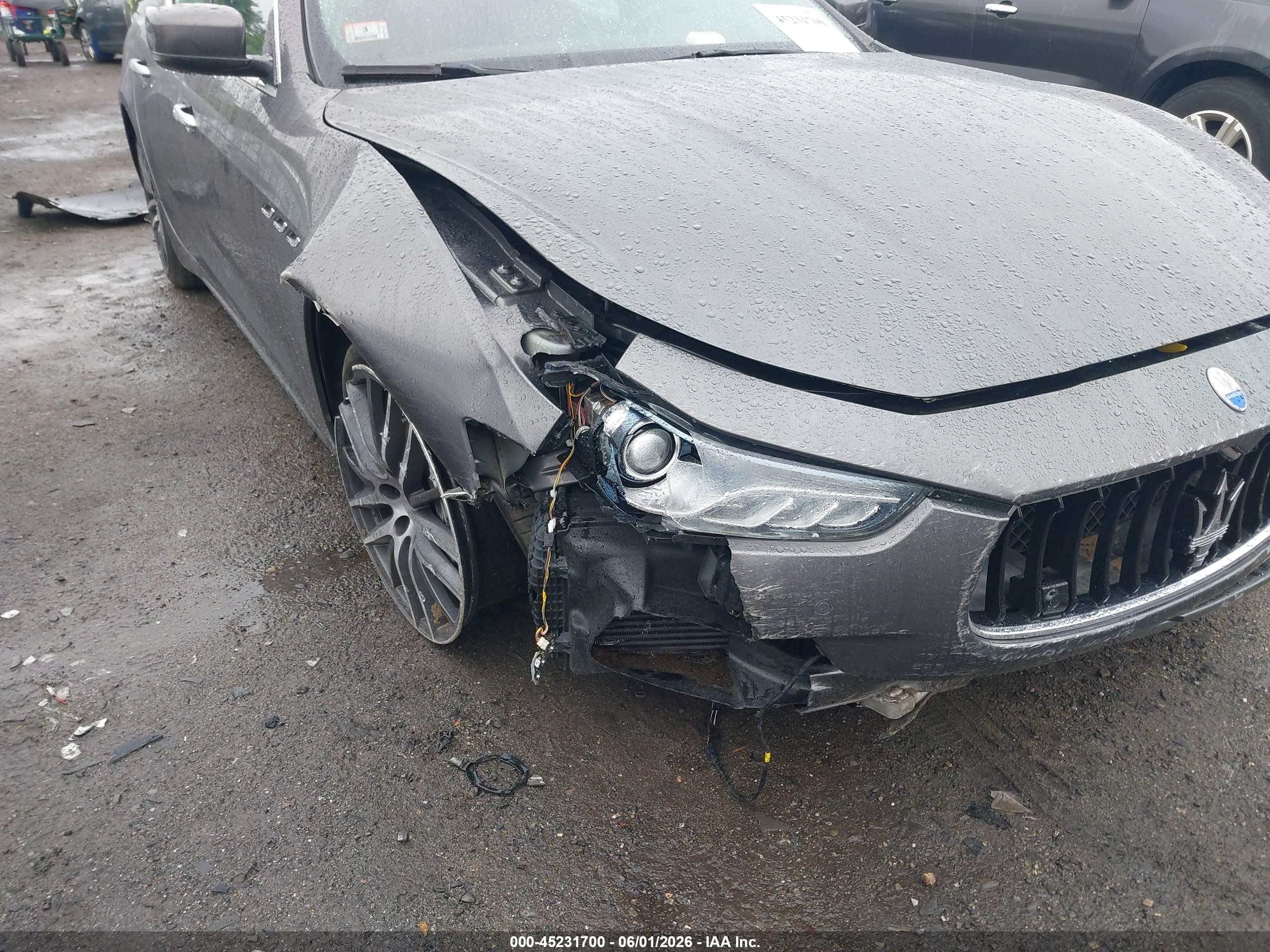 2015 Maserati Ghibli S Q4 Gray vin: ZAM57RTA1F1145203