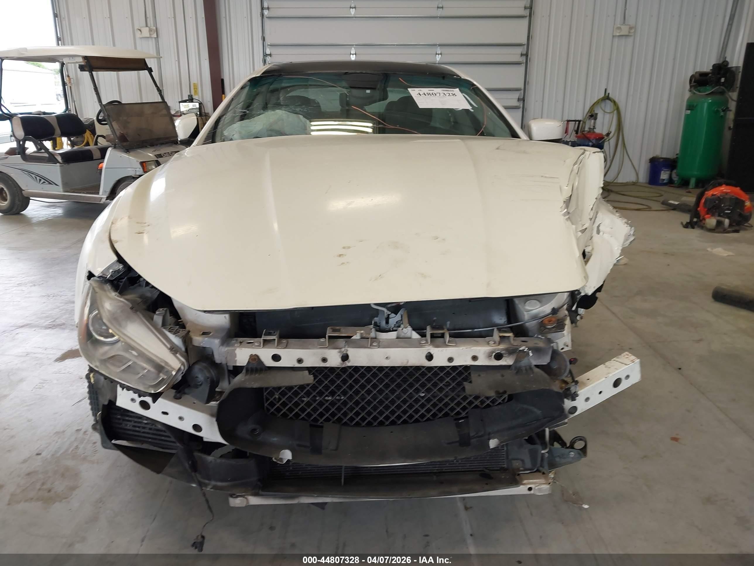 2014 Maserati Ghibli S Q4 White vin: ZAM57RTA2E1087679