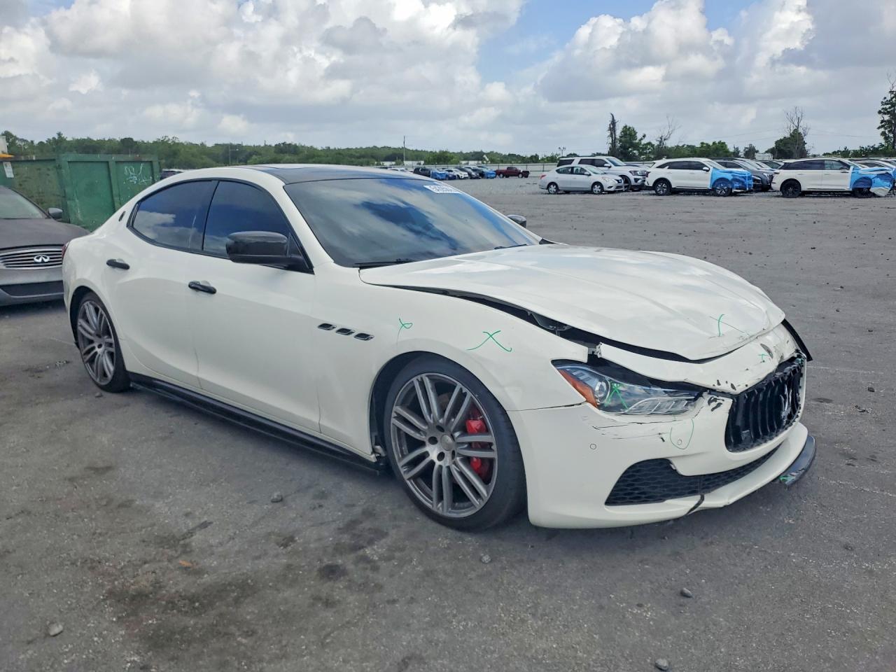 2015 Maserati Ghibli S White vin: ZAM57RTA2F1131746
