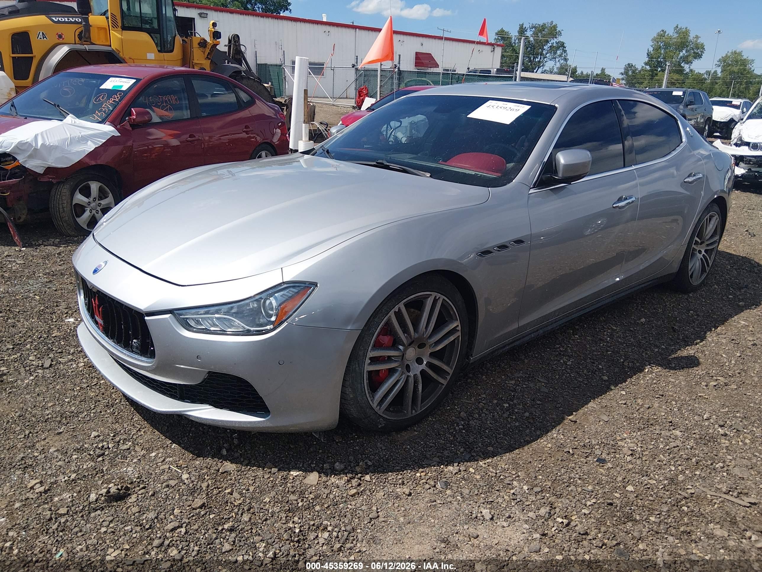 2015 Maserati Ghibli S Q4 Silver vin: ZAM57RTA2F1139183