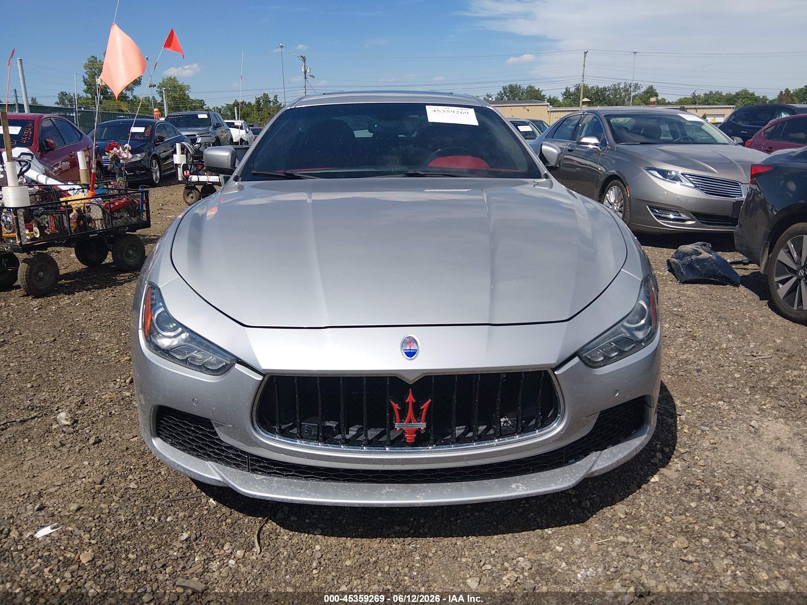 2015 Maserati Ghibli S Q4 Silver vin: ZAM57RTA2F1139183