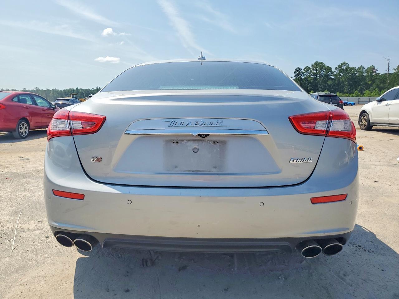 2014 Maserati Ghibli S Silver vin: ZAM57RTA3E1086508