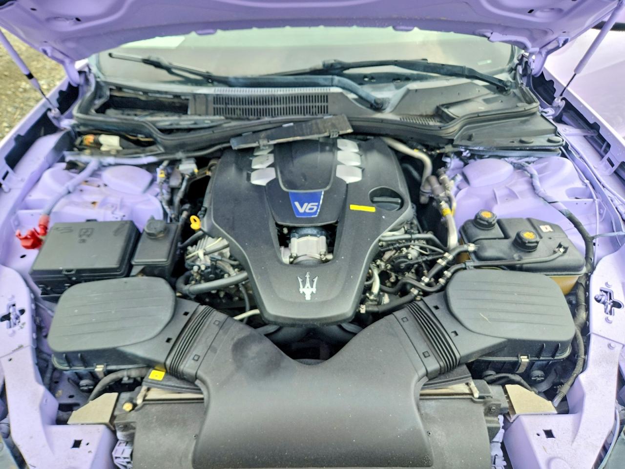 2014 Maserati Ghibli S Purple vin: ZAM57RTA3E1087772