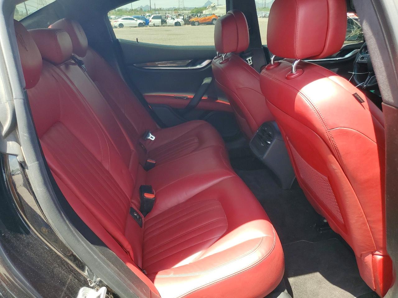 2014 Maserati Ghibli S Black vin: ZAM57RTA3E1126621