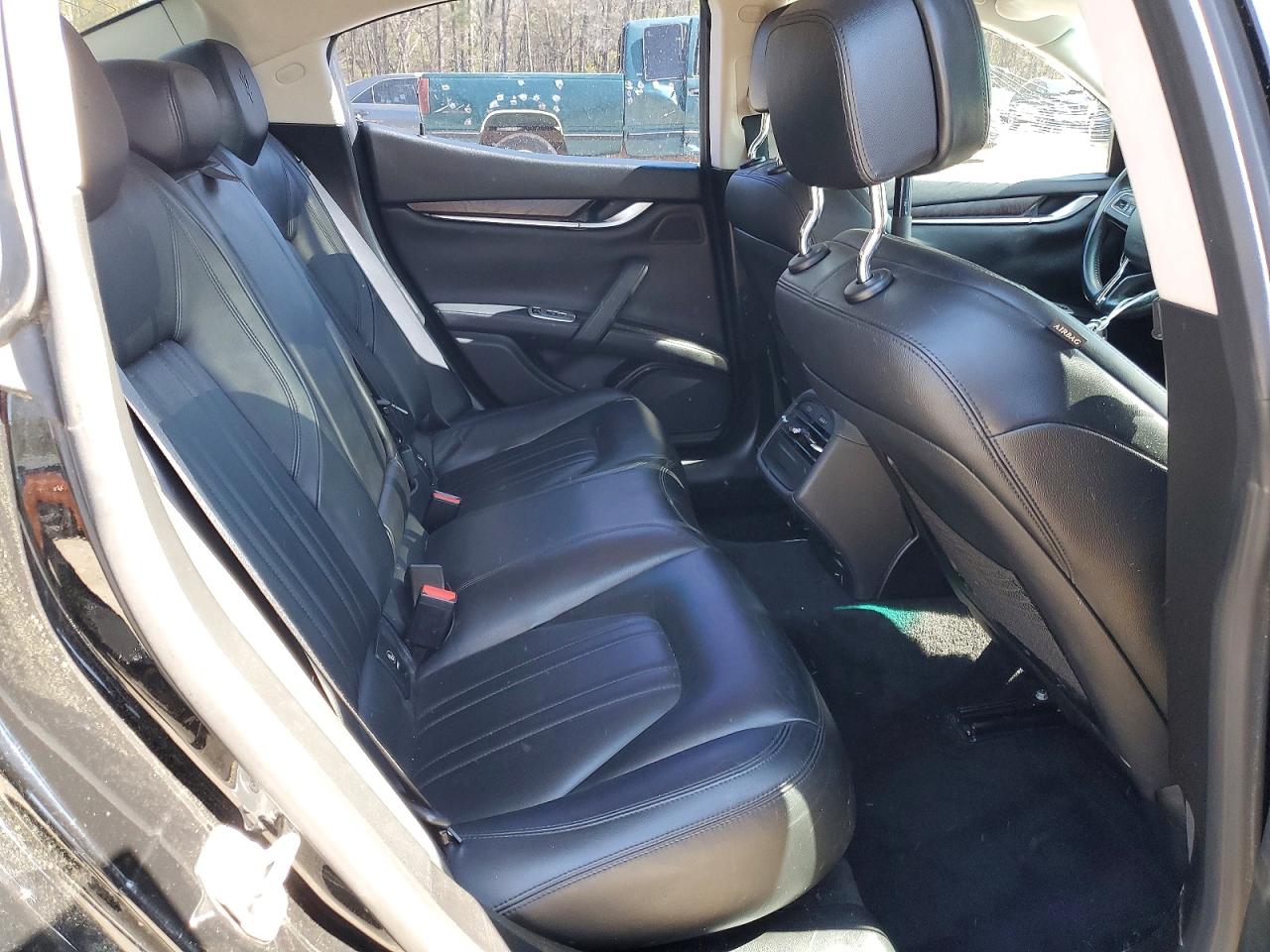 2015 Maserati Ghibli S Black vin: ZAM57RTA3F1135384