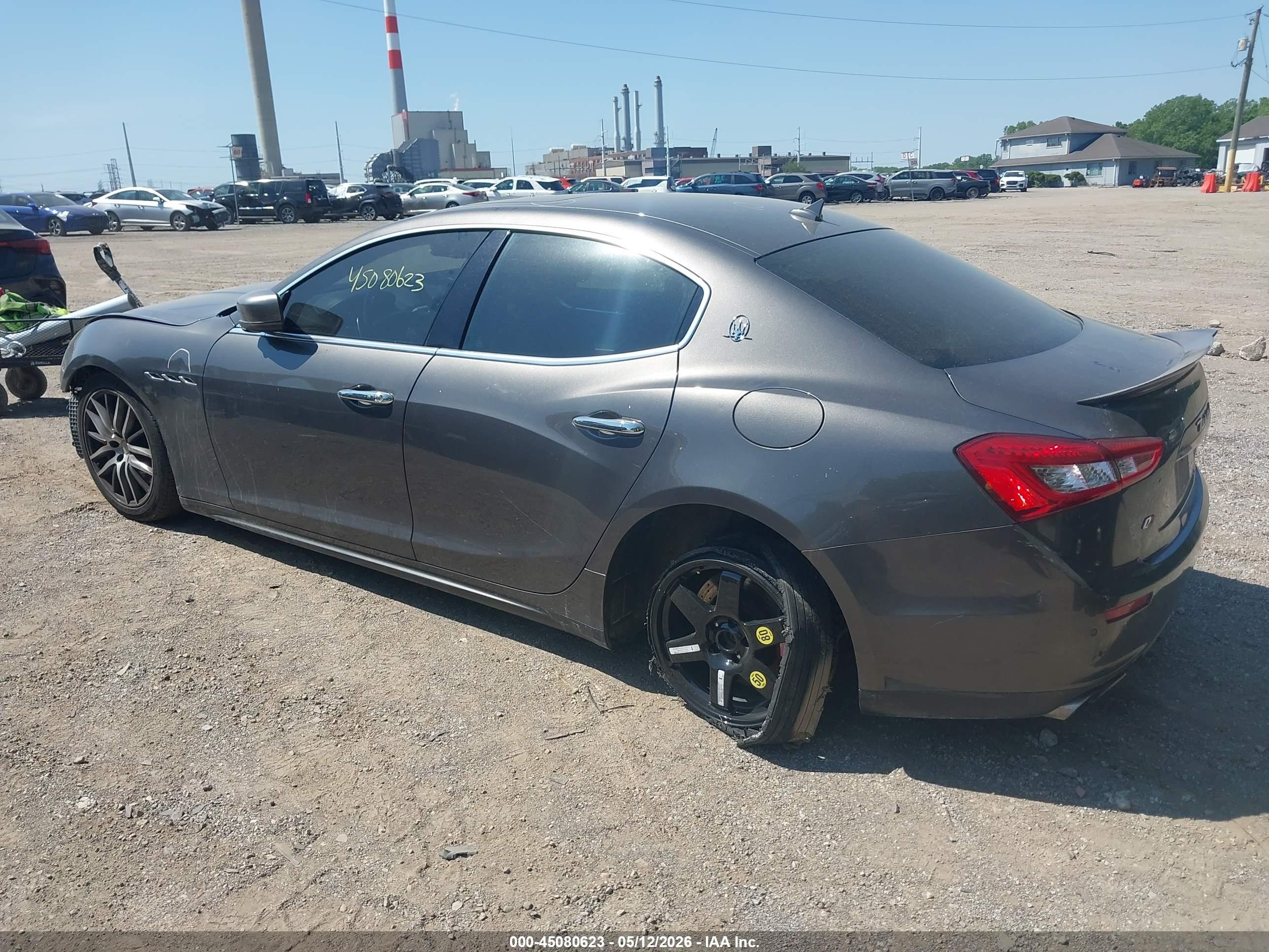2015 Maserati Ghibli S Q4 Gray vin: ZAM57RTA3F1138477