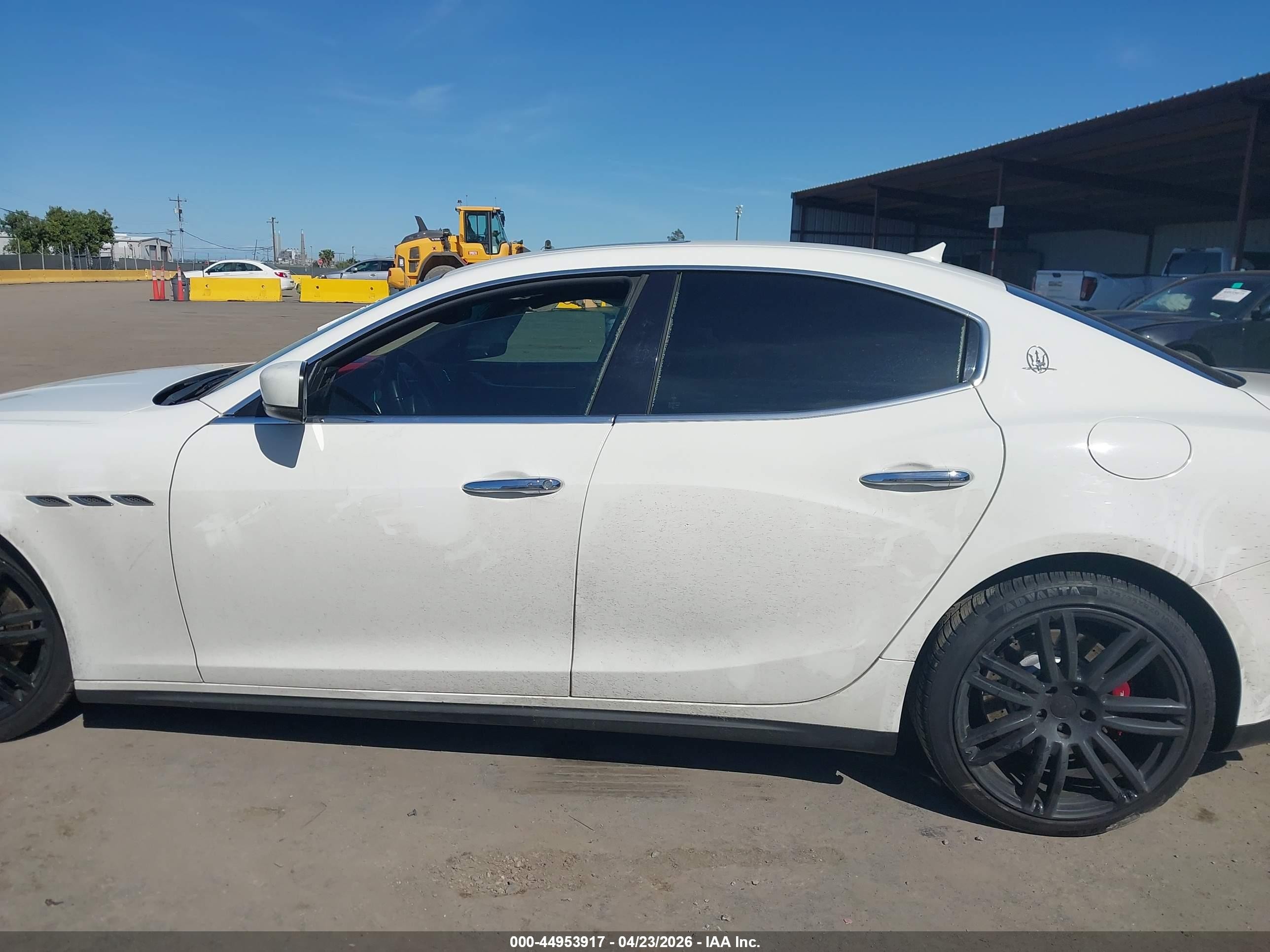 2015 Maserati Ghibli S Q4 White vin: ZAM57RTA3F1145641