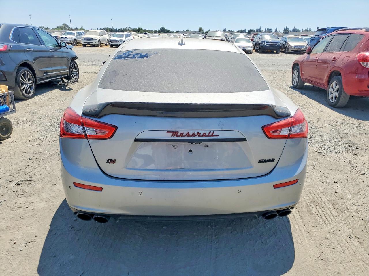 2015 Maserati Ghibli S Silver vin: ZAM57RTA3F1153450