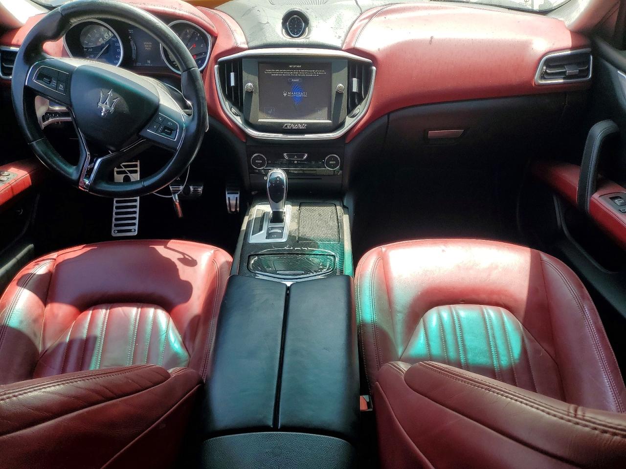 2015 Maserati Ghibli S Silver vin: ZAM57RTA3F1153450