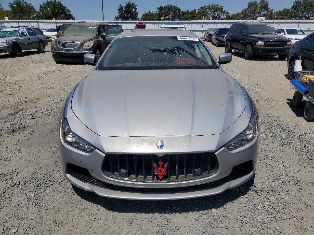 2015 Maserati Ghibli S Silver vin: ZAM57RTA3F1153450