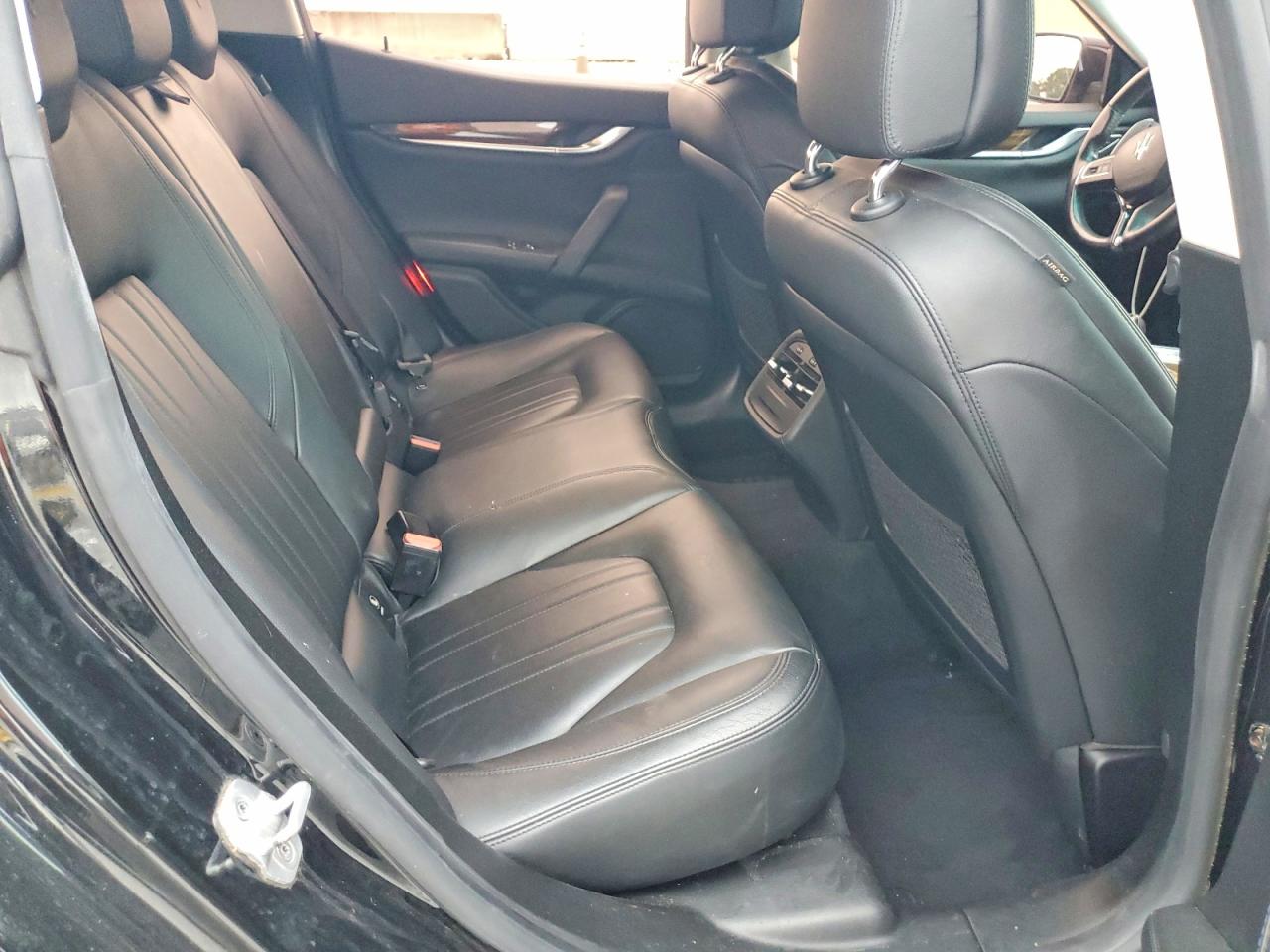 2014 Maserati Ghibli S Black vin: ZAM57RTA4E1083374